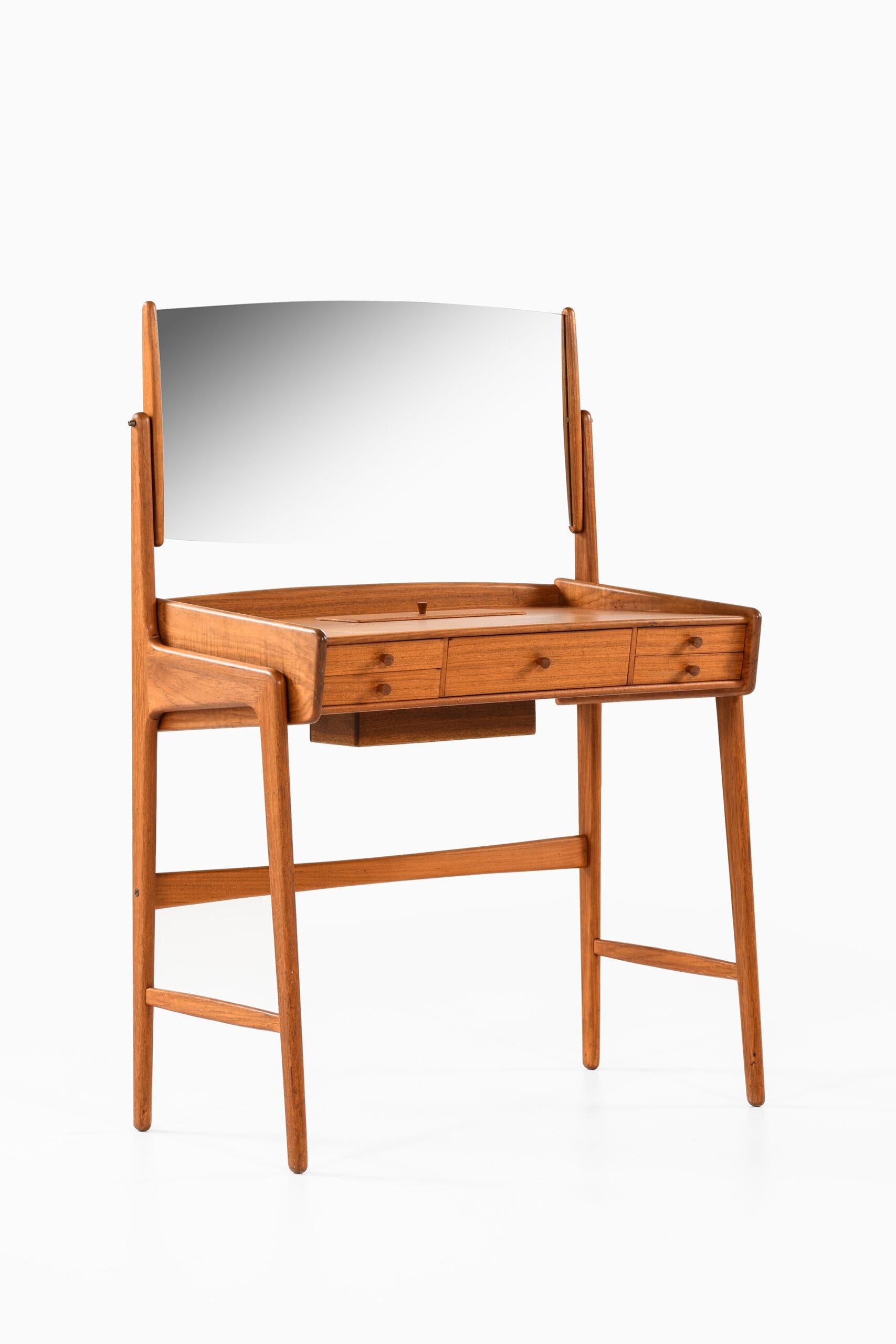 Vanity Attributed to Svend Aage Madsen Produced in Denmark 3
