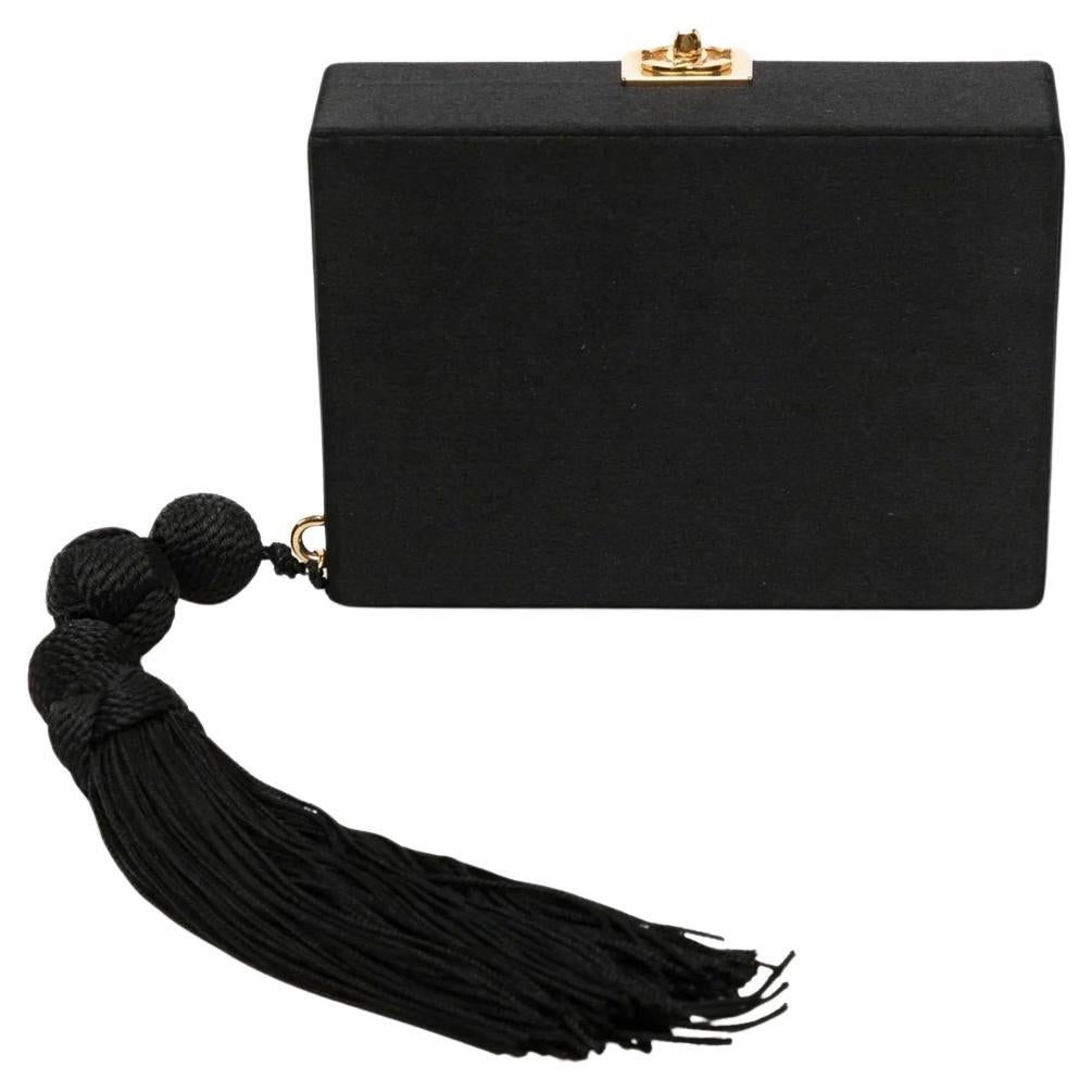 What color are Chanel bags inside?