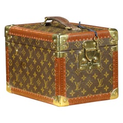 Retro Vanity Case Monogram Louis Vuitton with Key