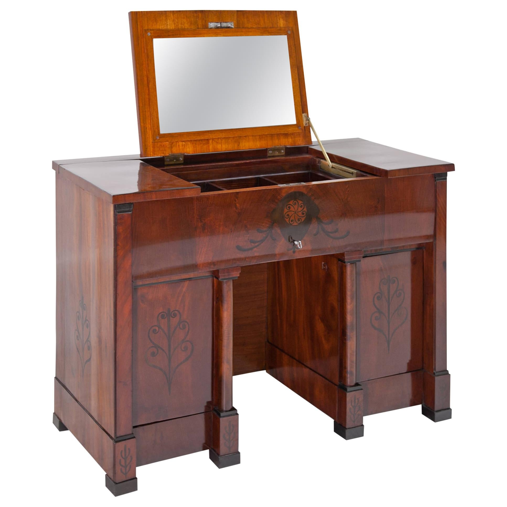 Vanity Desk, probably Austria, circa 1815-1820 For Sale