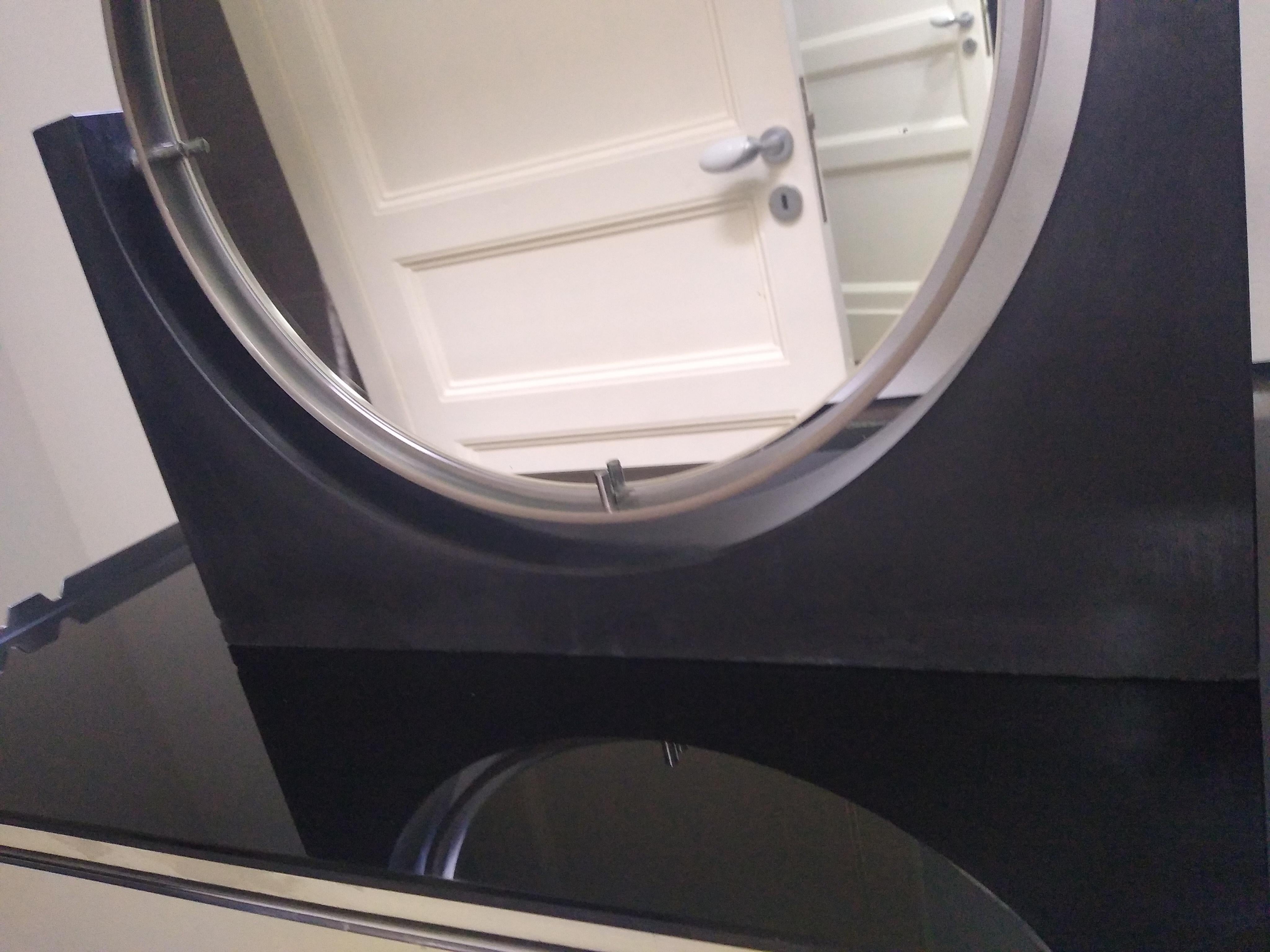 Vanity Mirror in Stainless Steel, Italy 1980s In Good Condition For Sale In Catania, IT