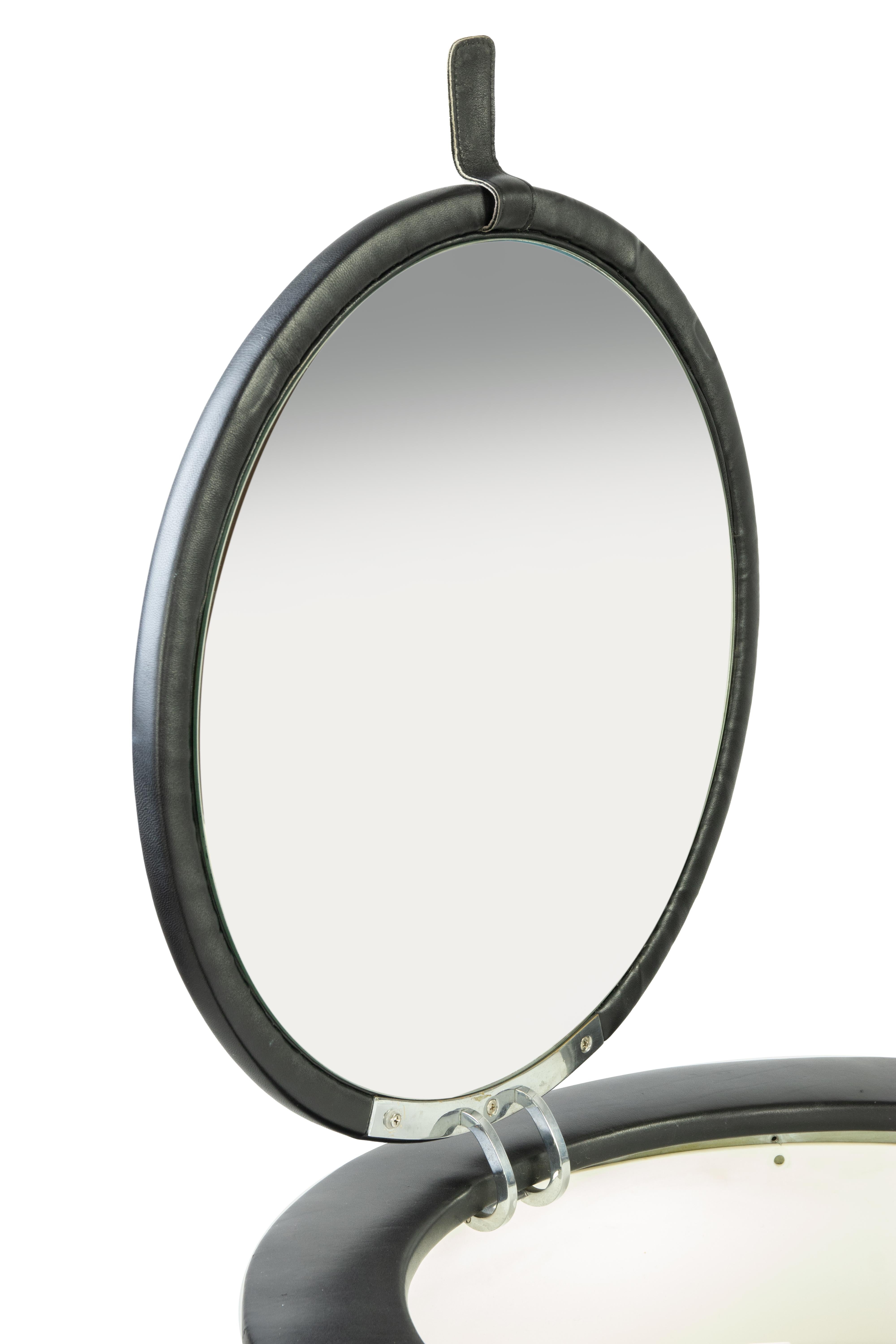 Mid-20th Century Vanity Mod. Dilly Daily by Luigi Massoni, 1968