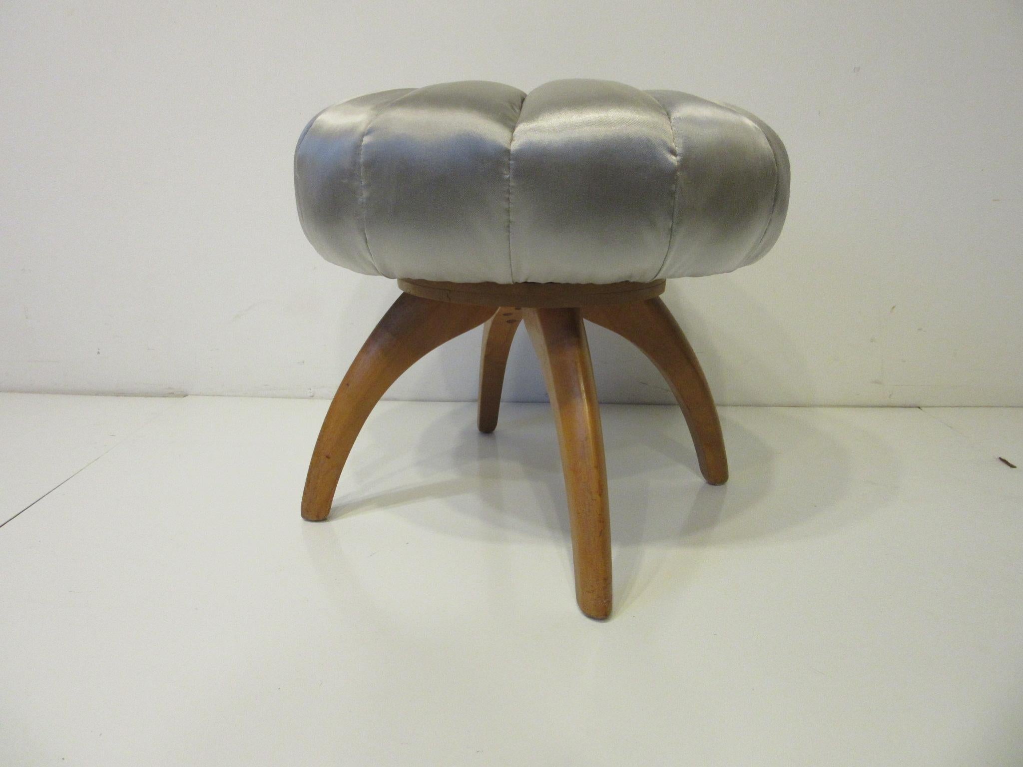Vanity Pouffe / Stool by Heywood Wakefield for the Kohinoor Collection 1