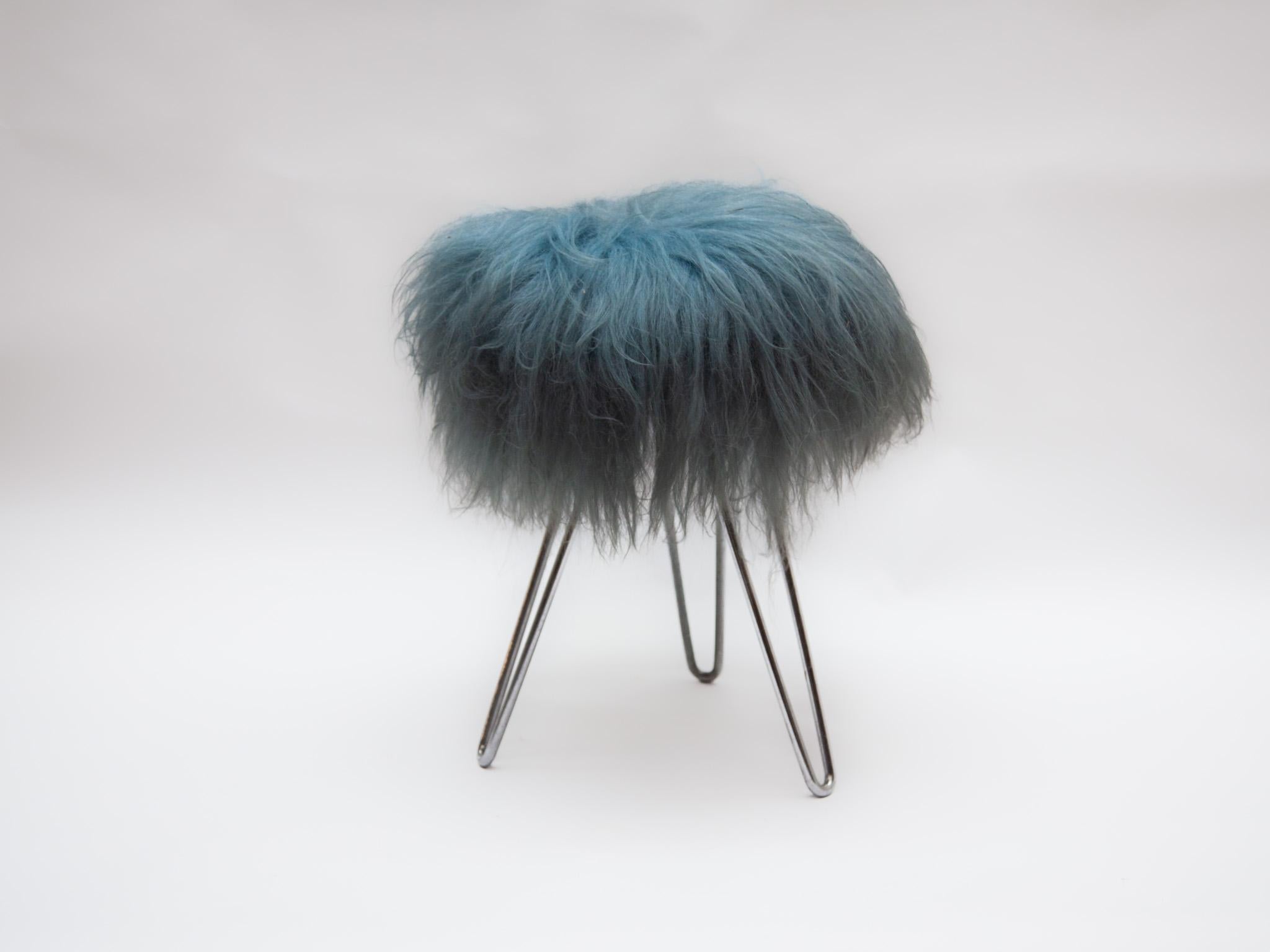 Mid-20th Century Vanity Stool with Blue Sheepskin Top and Hairpin Legs, 1950s For Sale