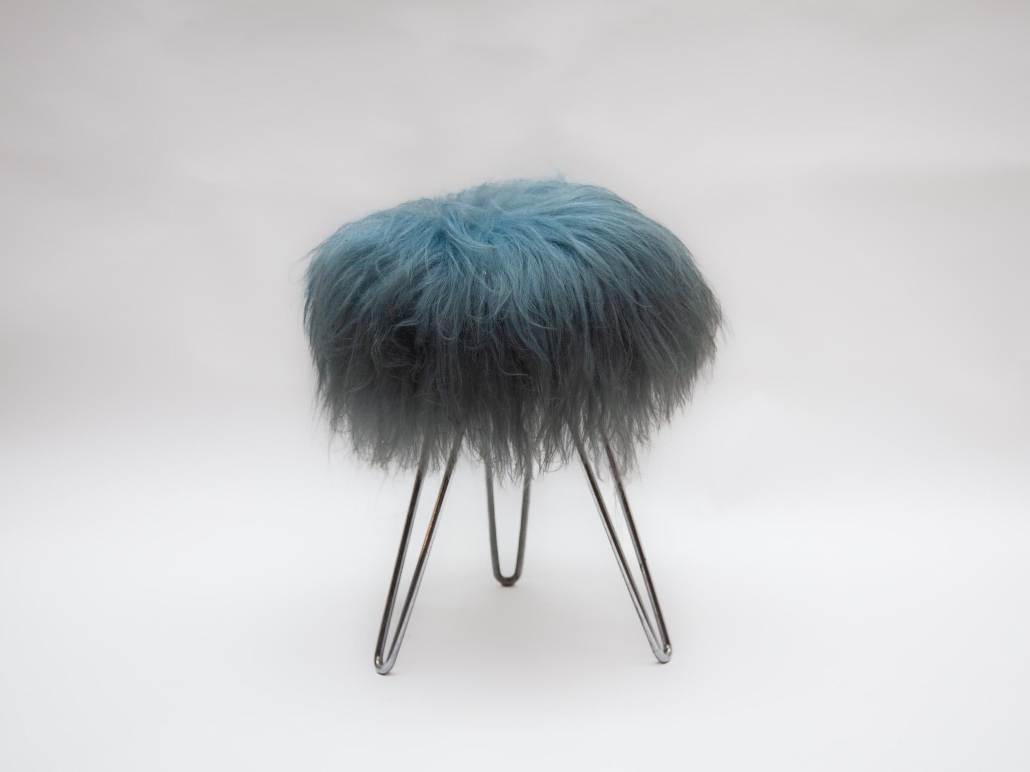 Mid-20th Century Vanity Stool with Blue Sheepskin Top and Hairpin Legs, 1950s For Sale