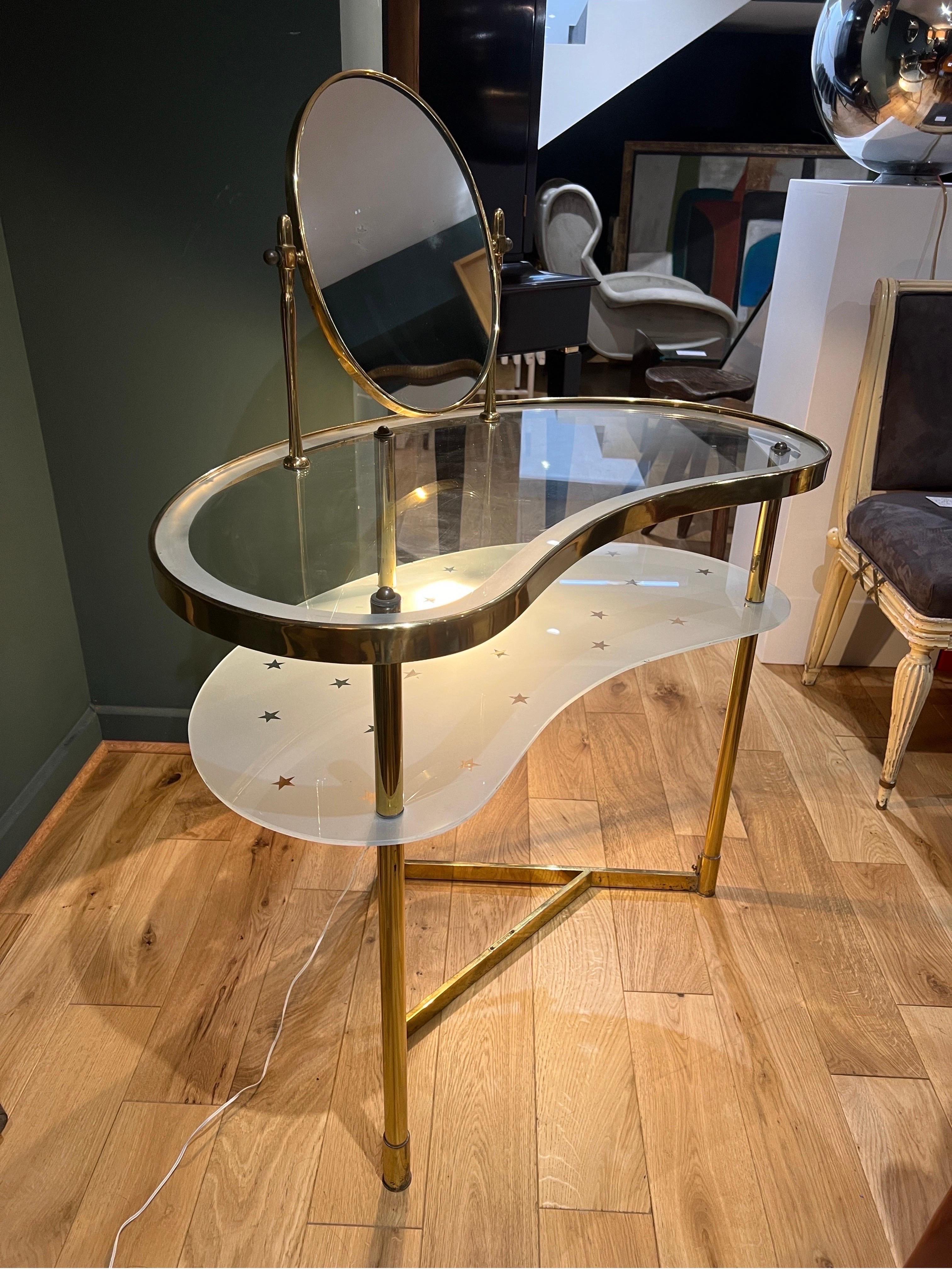 Hand-Crafted Vanity table by Luigi Brusotti For Sale