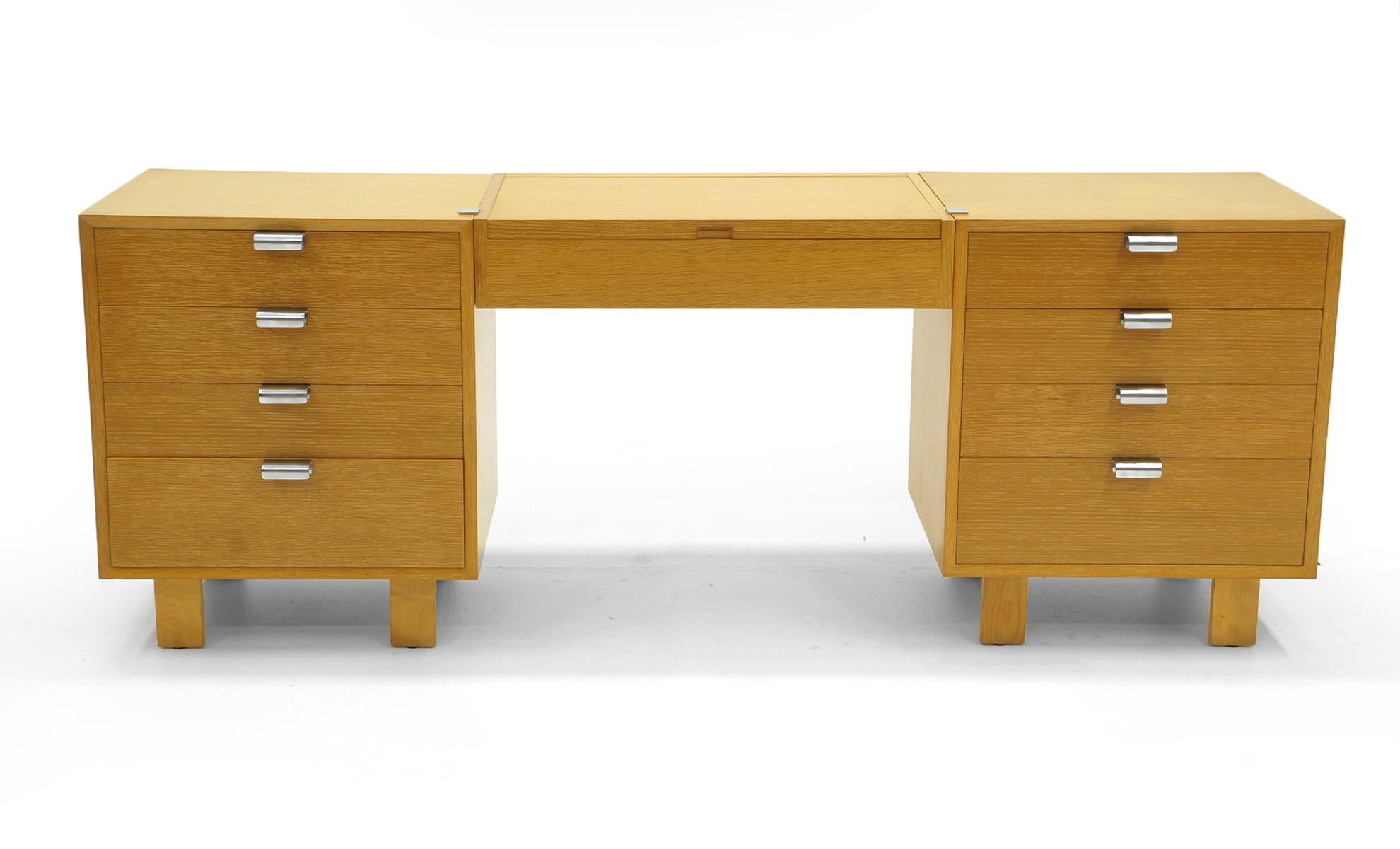Mid-Century Modern Vanity with Two Four-Drawer Chests by George Nelson for Herman Miller