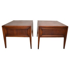 Vanleigh Nussbaum Nachttisch, Nachttischchen Amerikanische Mid-Century Modern, Paar