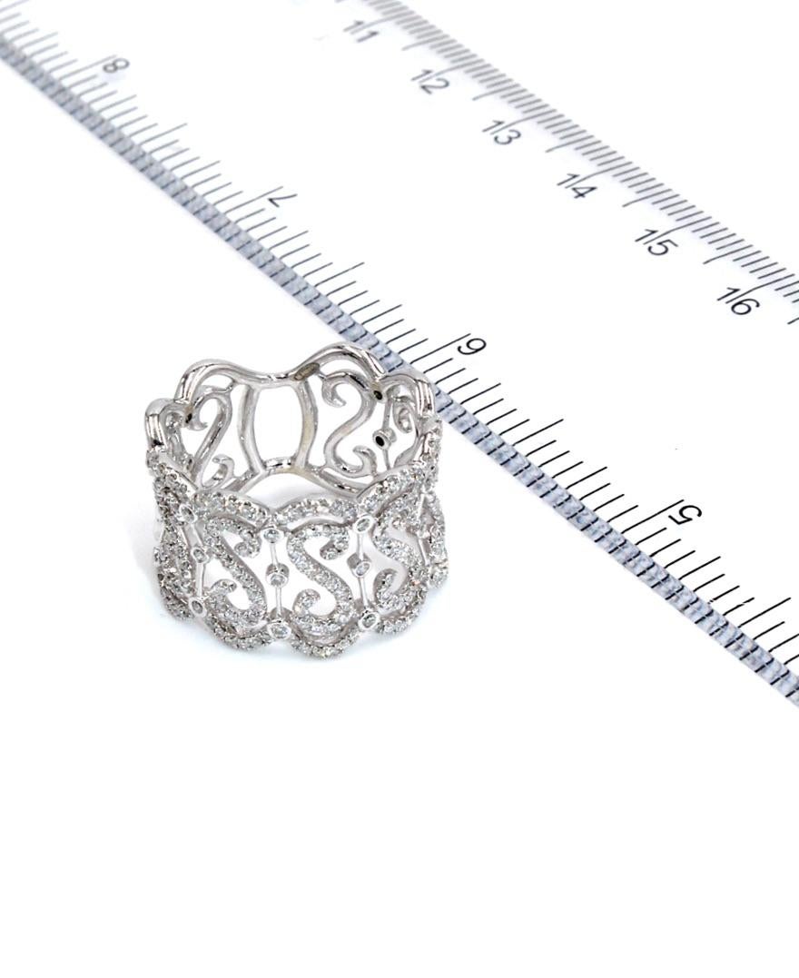 Contemporain Bague large Vanna K en or blanc 18 carats avec diamants - Style 18GR460 en vente