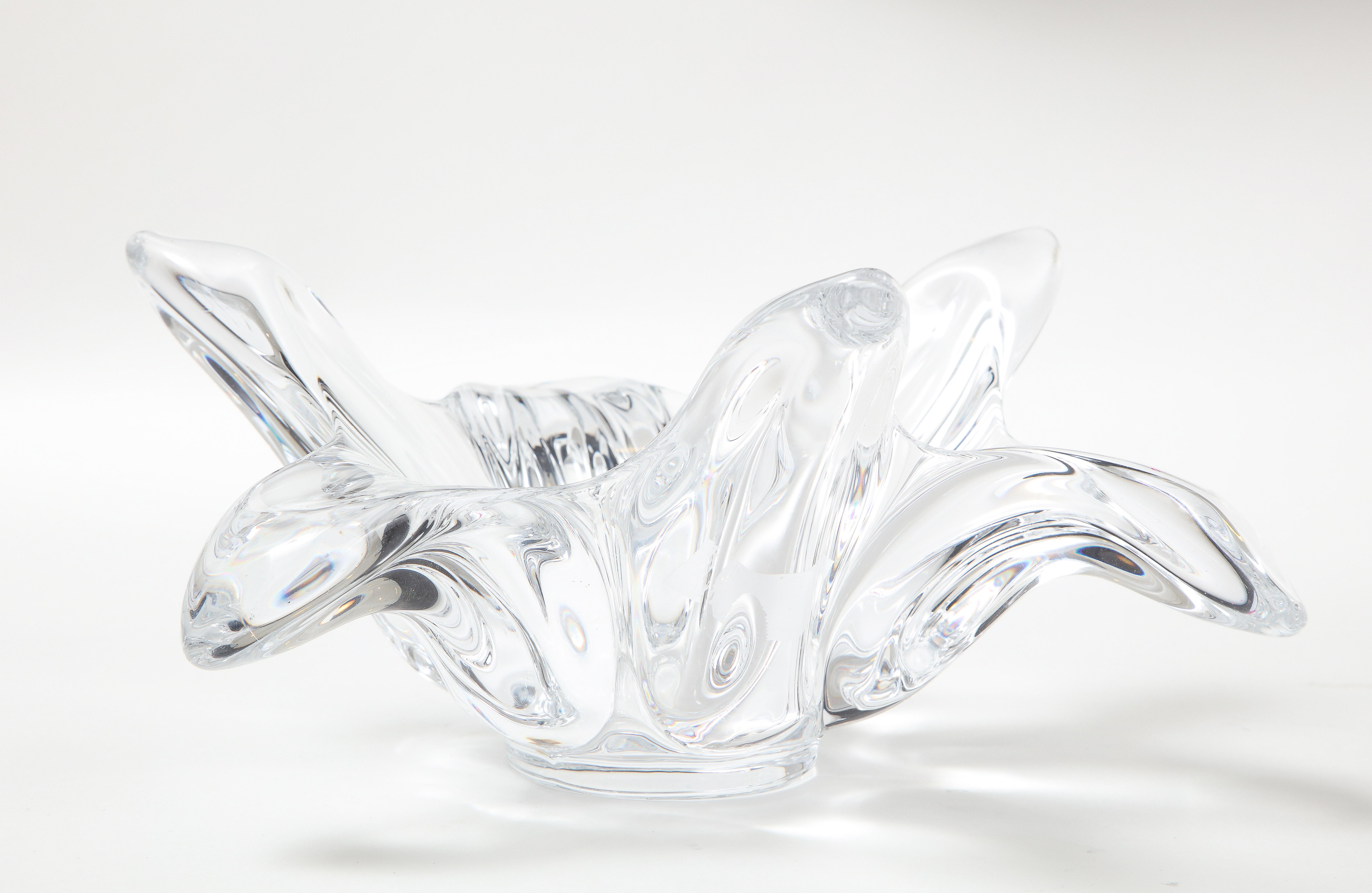 Spectacular heavy crystal bowl, vessel resembling a water splash or a flower in bloom. Signed Vannes, France.