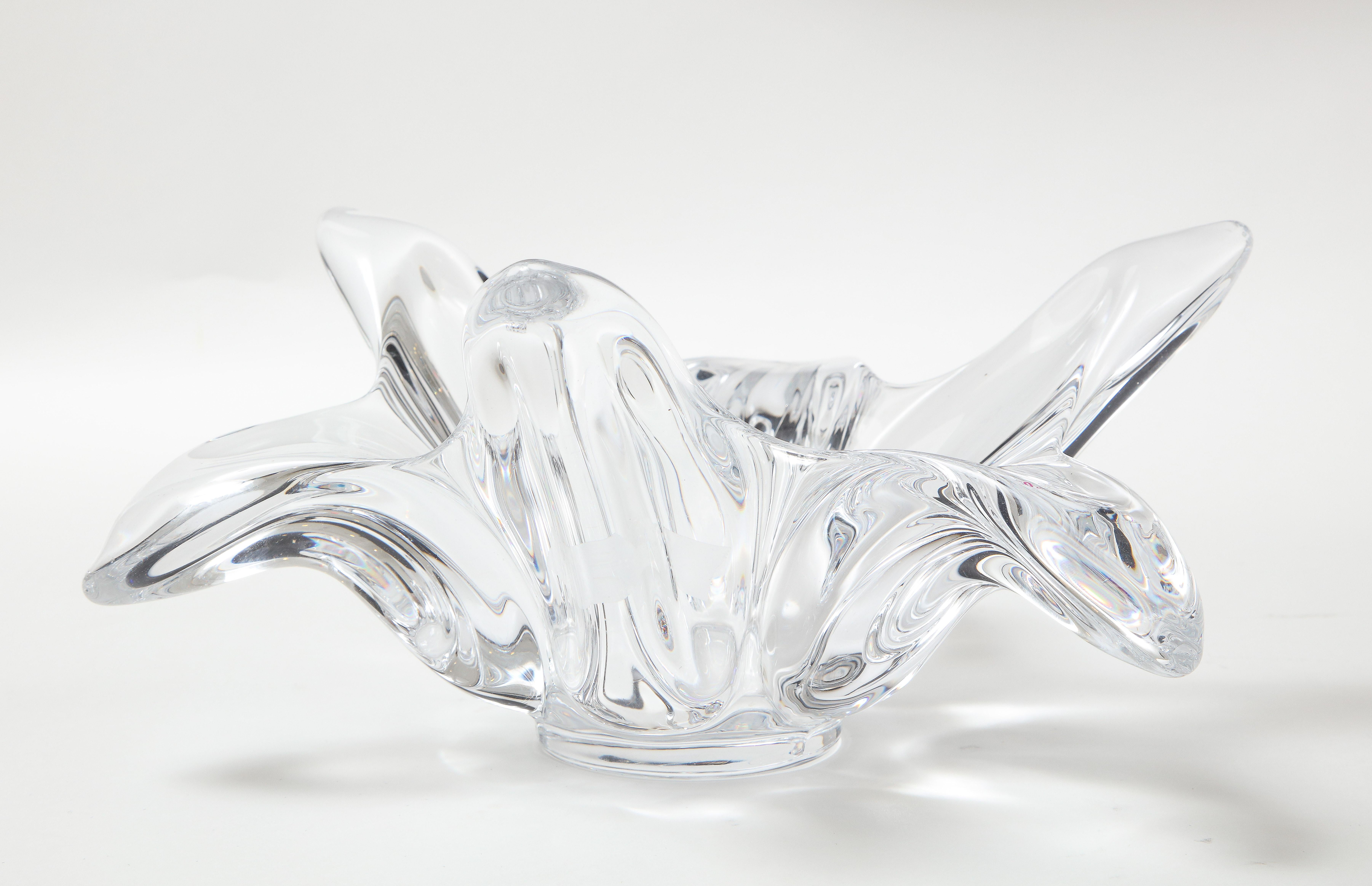 Vannes Crystal Splash Bowl In Good Condition For Sale In New York, NY
