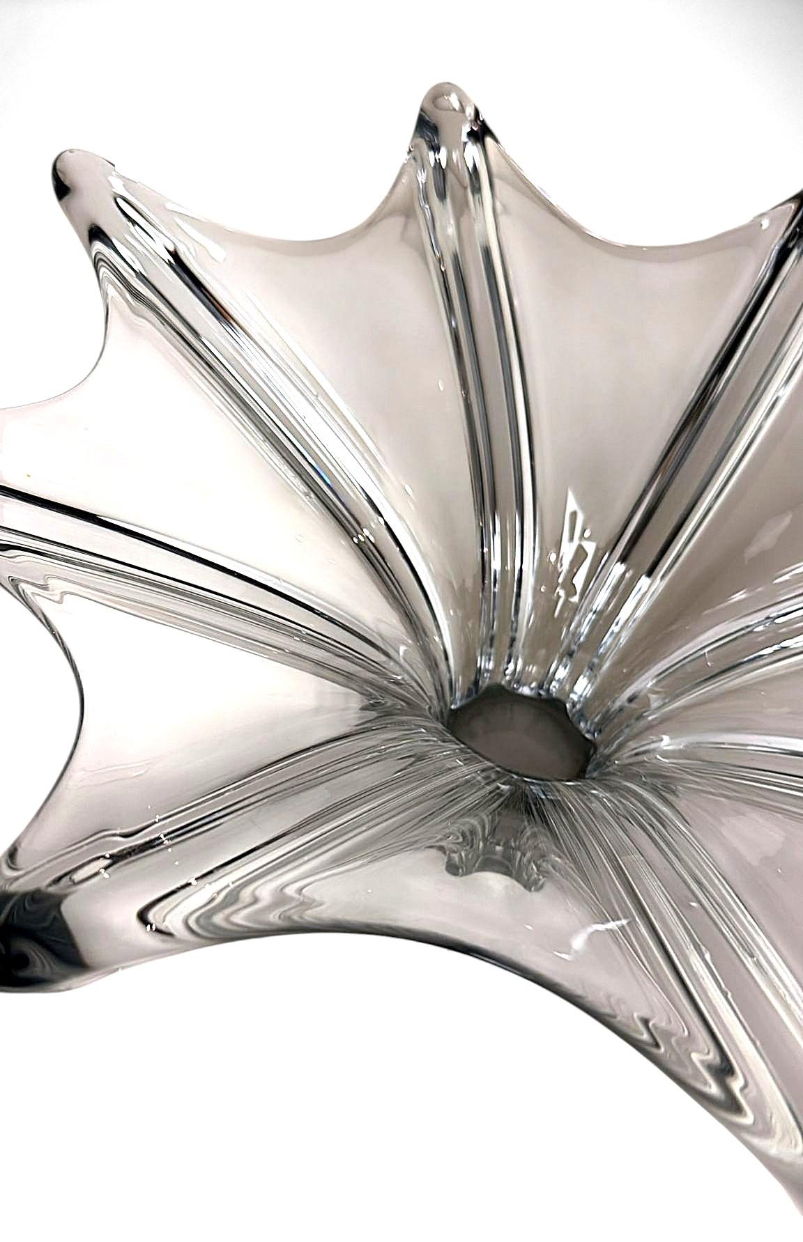 Vannes-le-Châtel, Centrotavola in cristallo di piombo delle Cristallerie francesi in vendita 3