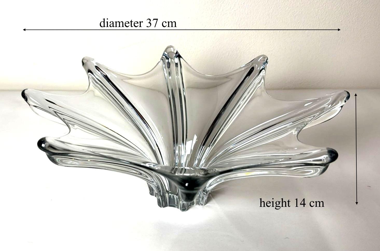Vannes-le-Châtel, Centrotavola in cristallo di piombo delle Cristallerie francesi in vendita 9
