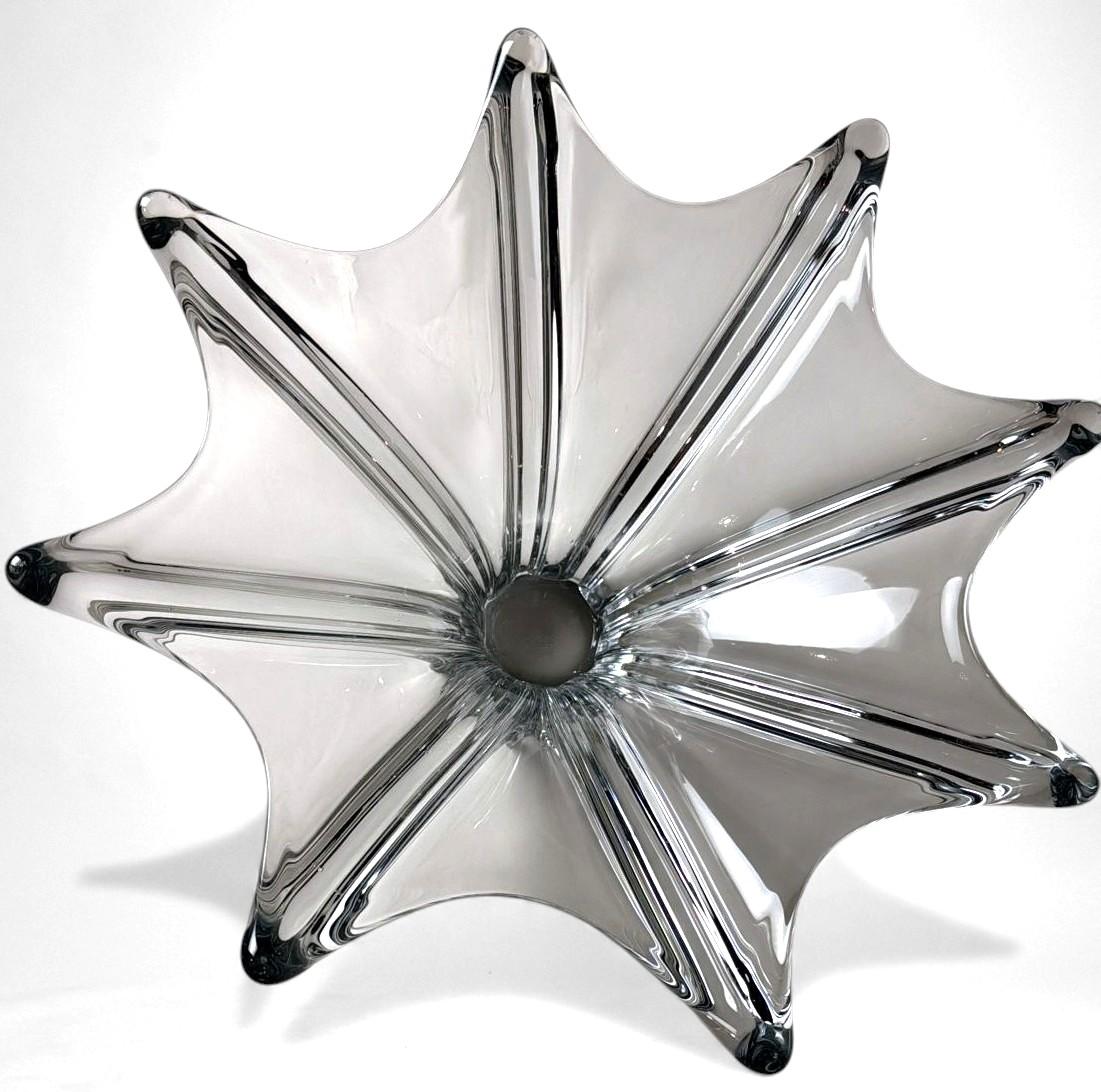 Fatto a mano Vannes-le-Châtel, Centrotavola in cristallo di piombo delle Cristallerie francesi in vendita