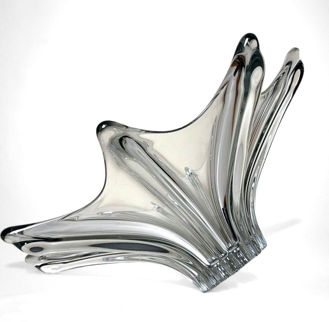 Vannes-le-Châtel, Centrotavola in cristallo di piombo delle Cristallerie francesi In condizioni buone in vendita a Prato, Tuscany