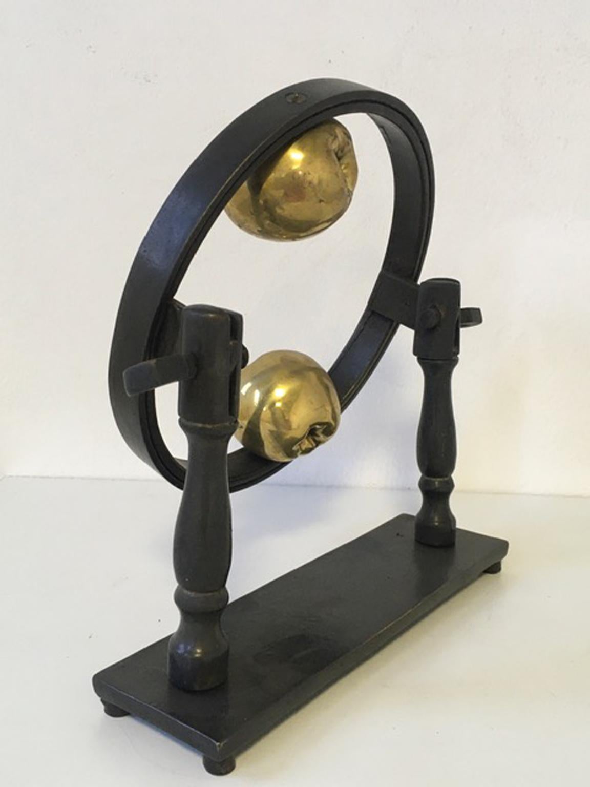 Italy 1980 Post-Modern Bronze Abstract  Sculpture Vanni Viviani For Sale 5