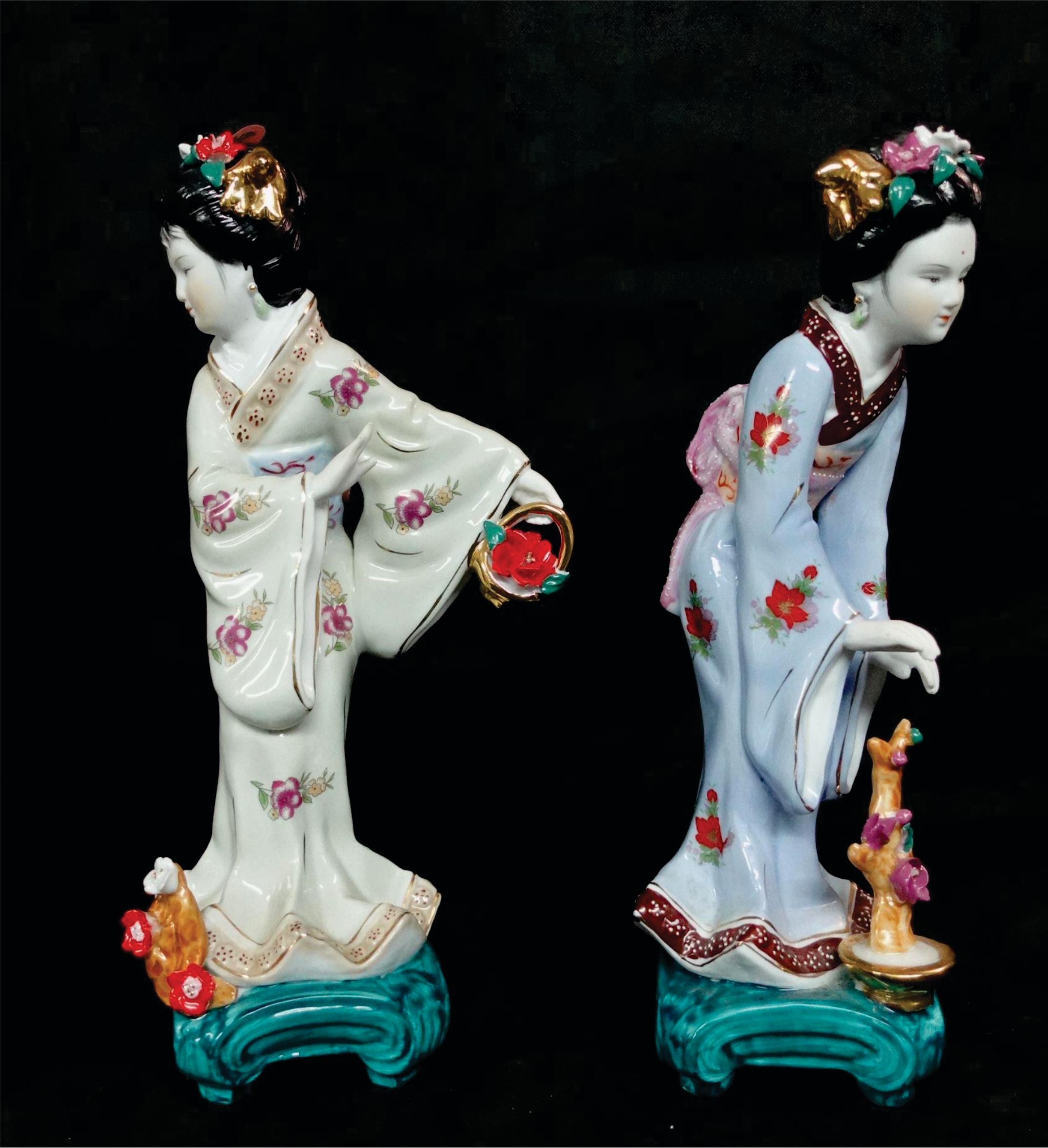 Giapponese Vantage Coppia di statue di geisha giapponese #2 in vendita