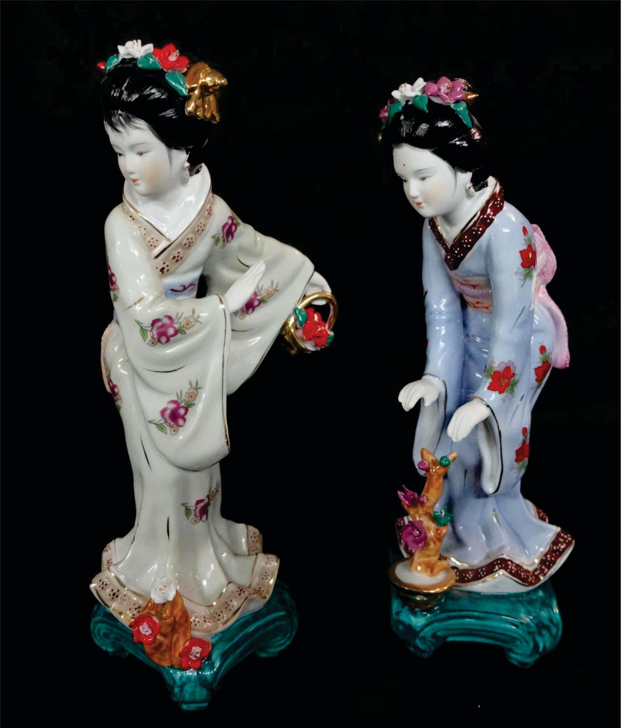 XX secolo Vantage Coppia di statue di geisha giapponese #2 in vendita
