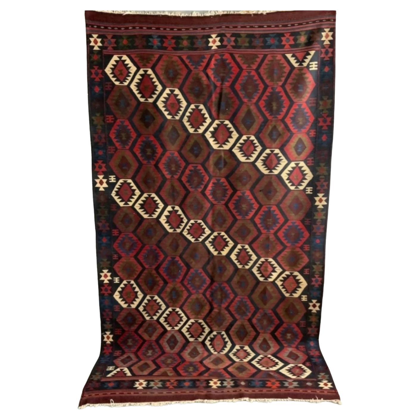 Varamin Kilim im Angebot