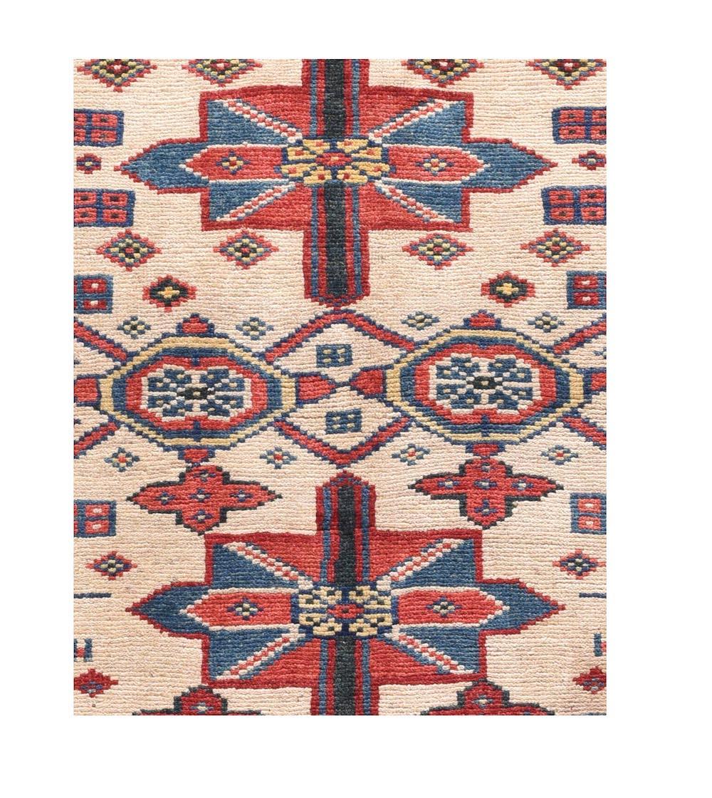 Persiano Tappeto Varamin 3'9'' x 4'10'' in vendita