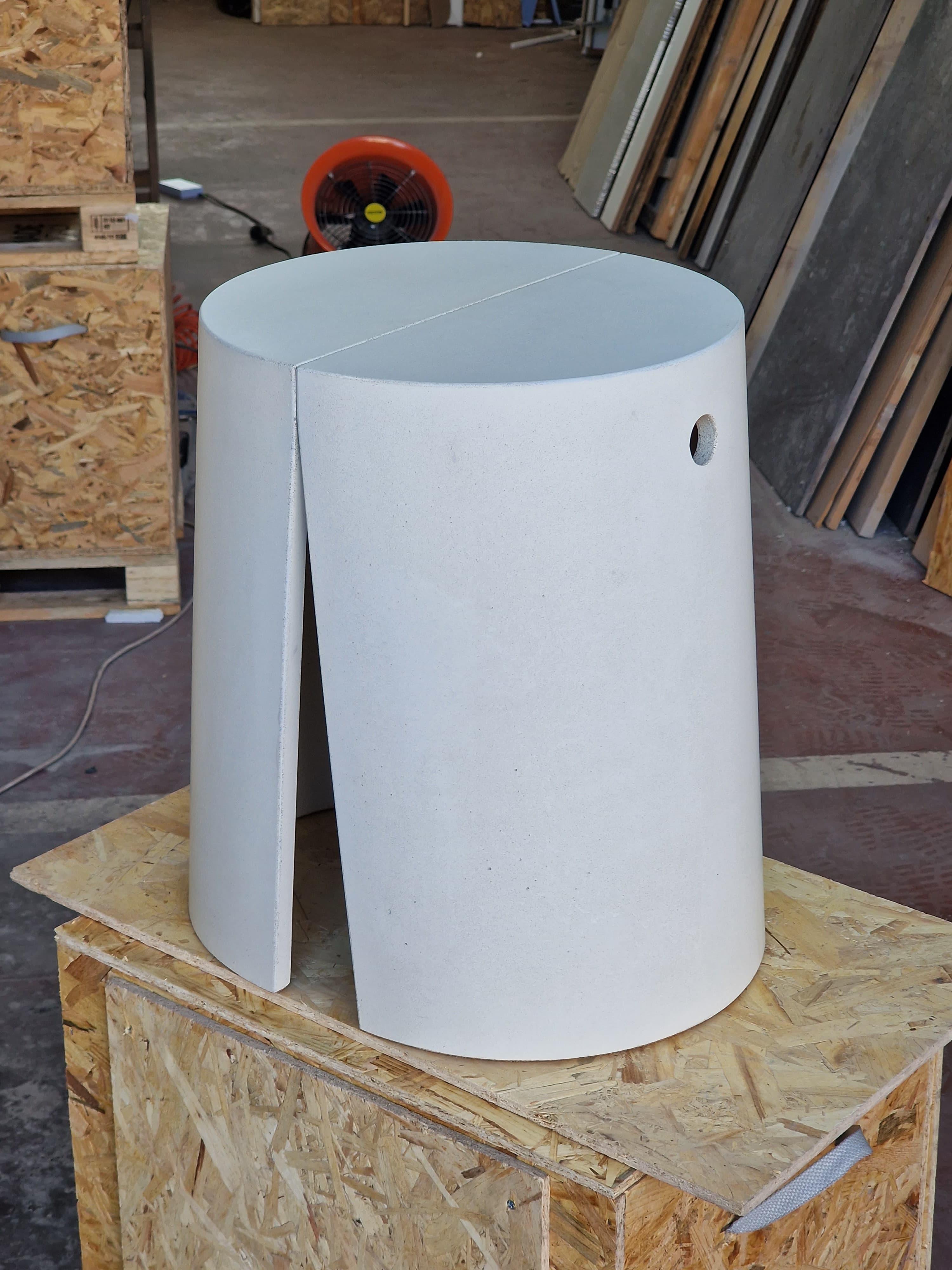 Italian Varco Concrete Stool by Ernesto Messineo in White Shade for Forma&Cemento For Sale