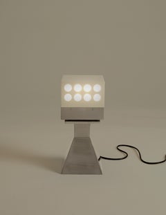 Vardo Table Lamp in Aluminum by Animate Objects