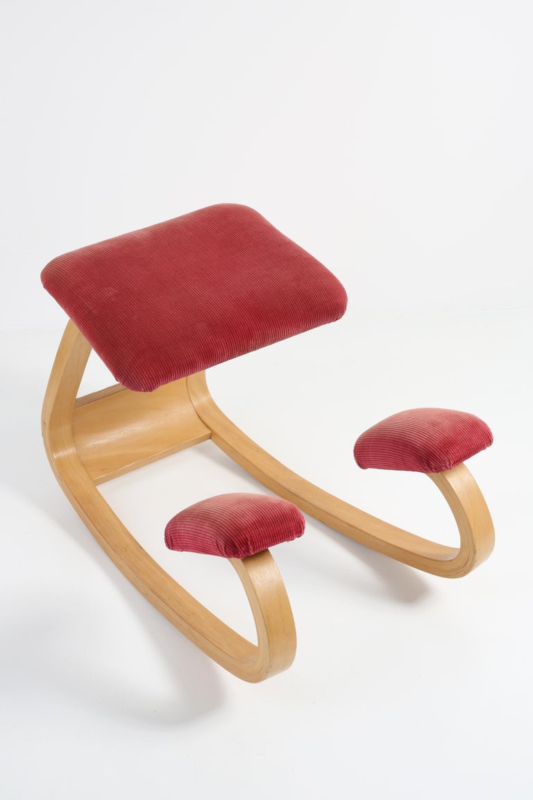 Variable Balans Peter Opsvik Kneeling Ergonomic Chair, Varier, 1970s, Norway For Sale 4