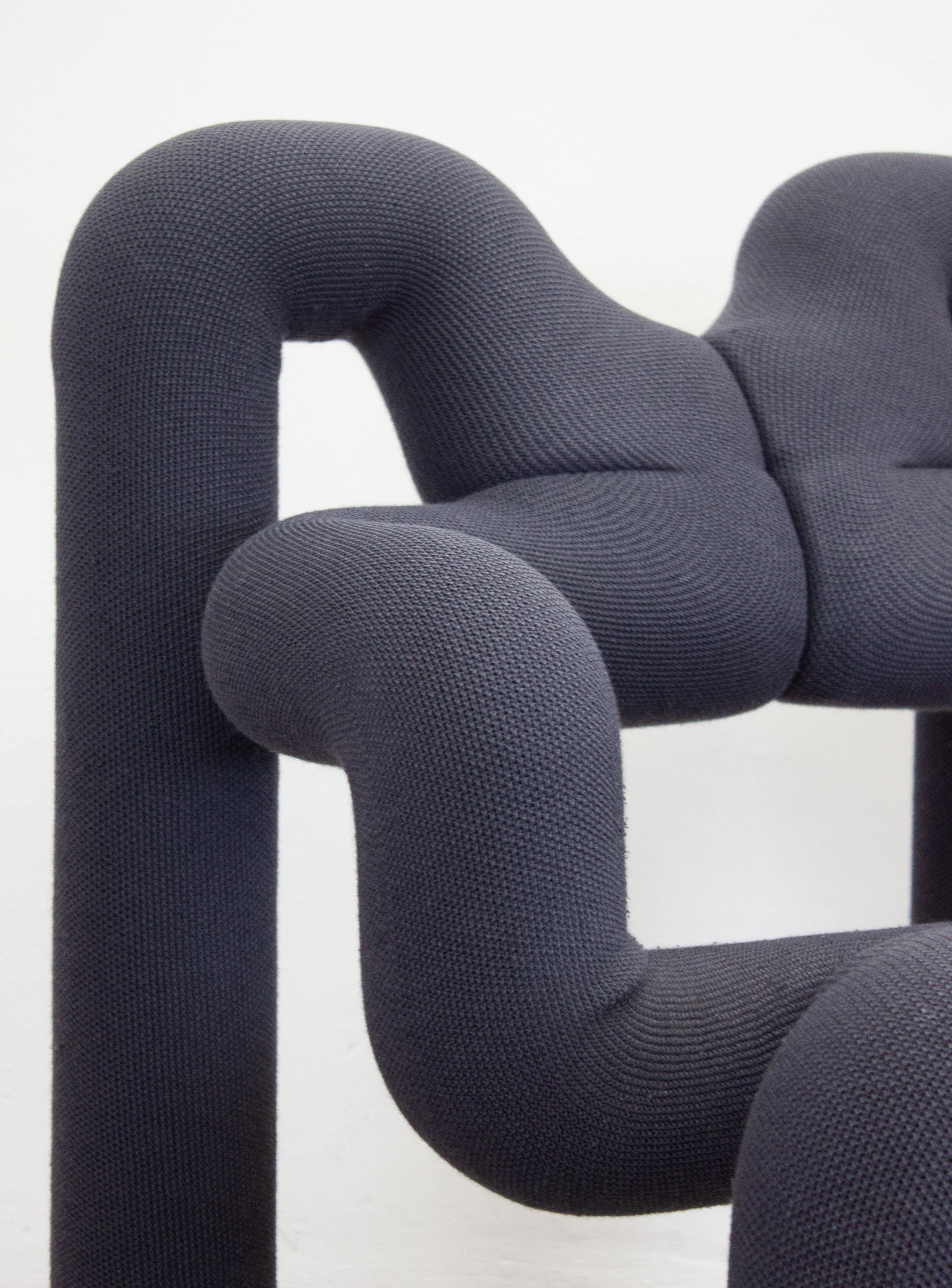 Varier Ekstrem Lounge Chair by Terje Ekstrøm (Dark Blue Grey) In Excellent Condition In AMSTERDAM, NL