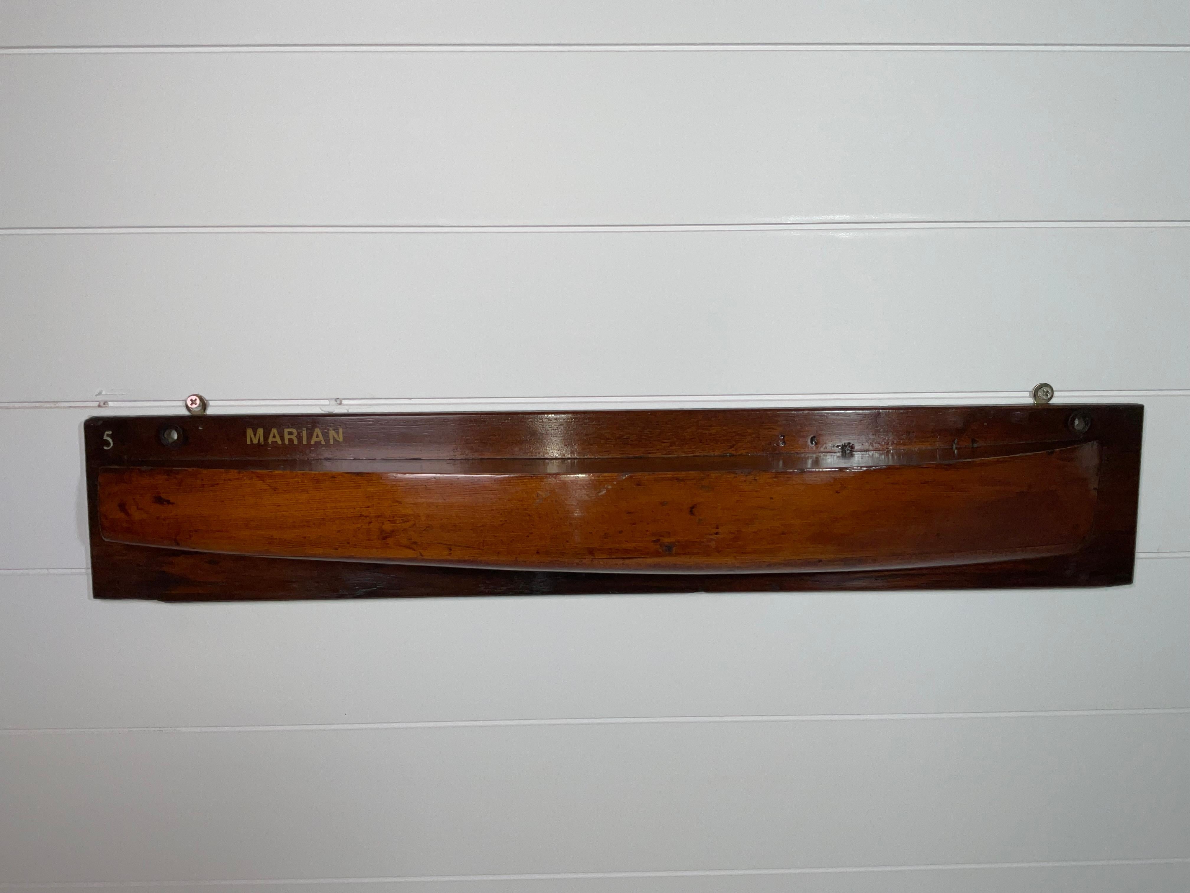 Varnished Half Model of a Yacht in vendita 5