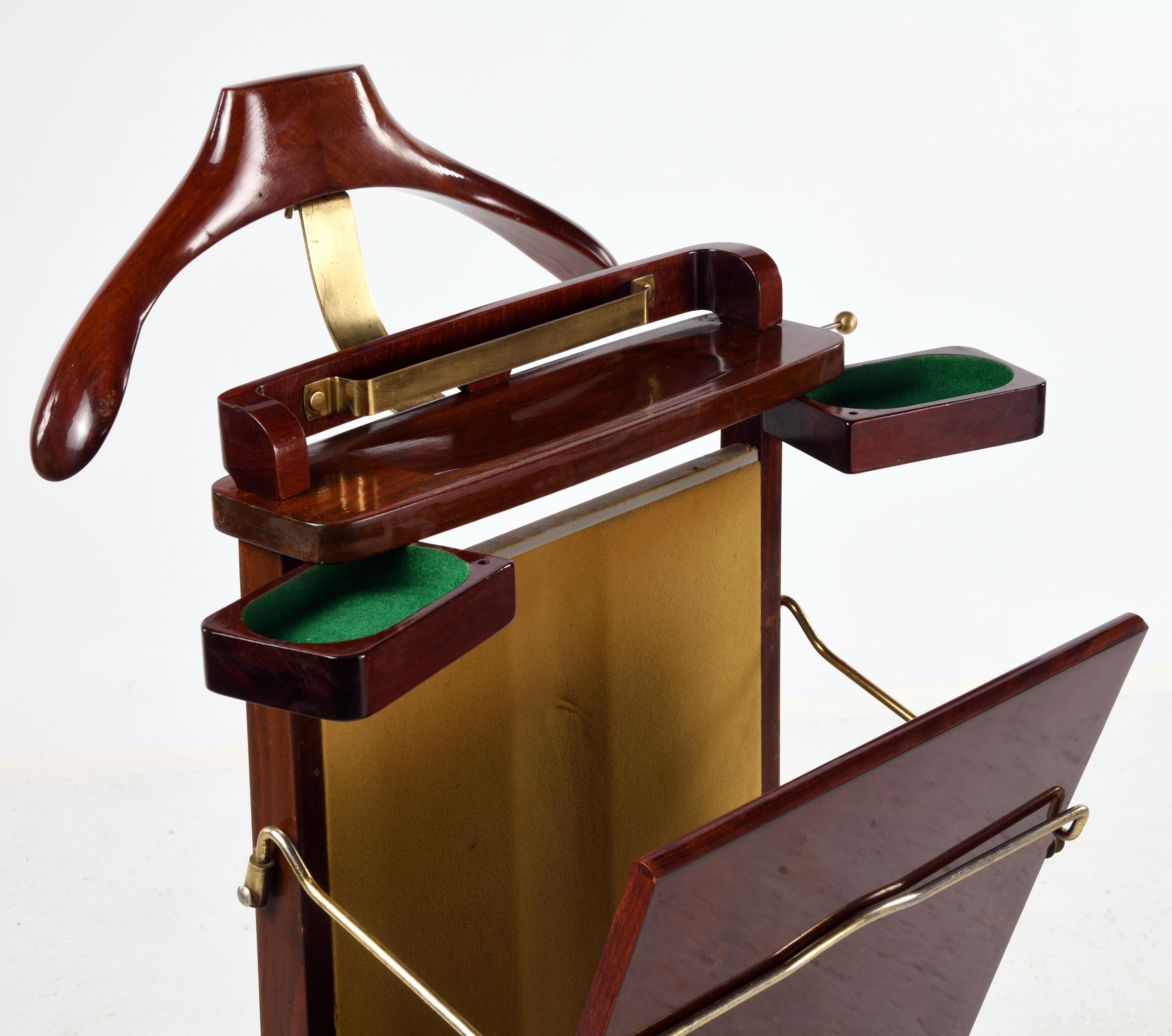 Varnished mahogany valet produced in Italy in the 1960s by Fratelli Reguitti 6