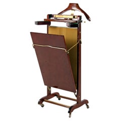 Vintage Varnished mahogany valet produced in Italy in the 1960s by Fratelli Reguitti