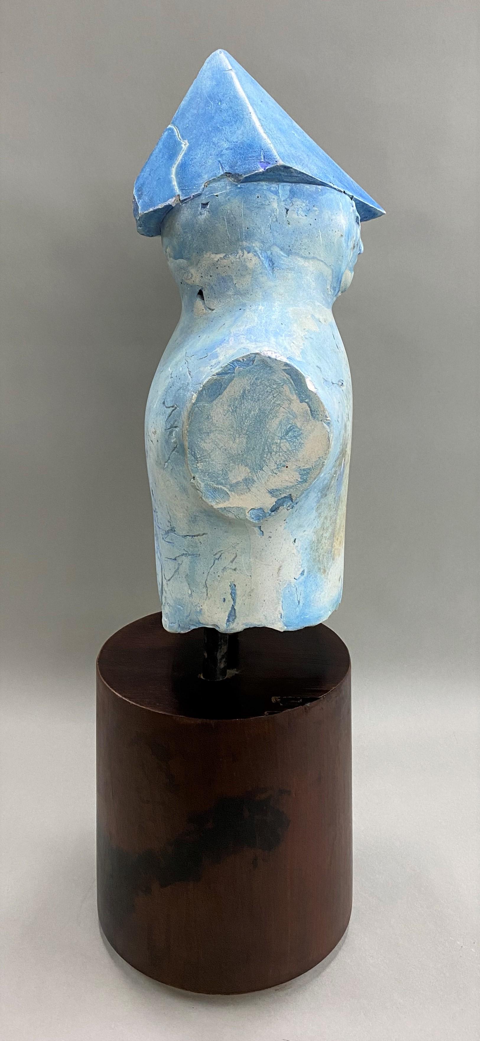 A fine abstract polychromed plaster bust of a figure with hat by American artist Varujan Boghosian (1926-2020). Boghosian was born in New Britain, CT and after serving in the United States Navy, he attended Central Connecticut Teachers College and