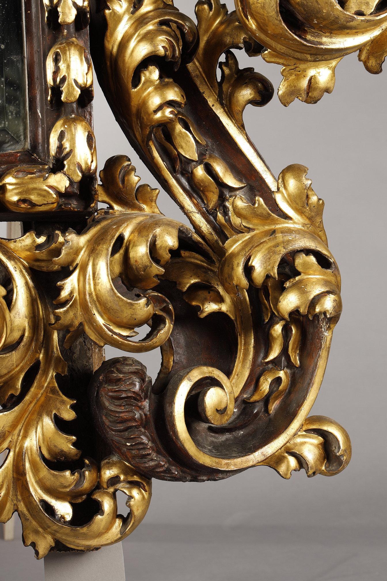Très grand cadre de miroir baroque romain en vente 11