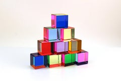 Cubes Vasa Mihich en acrylique multicolore