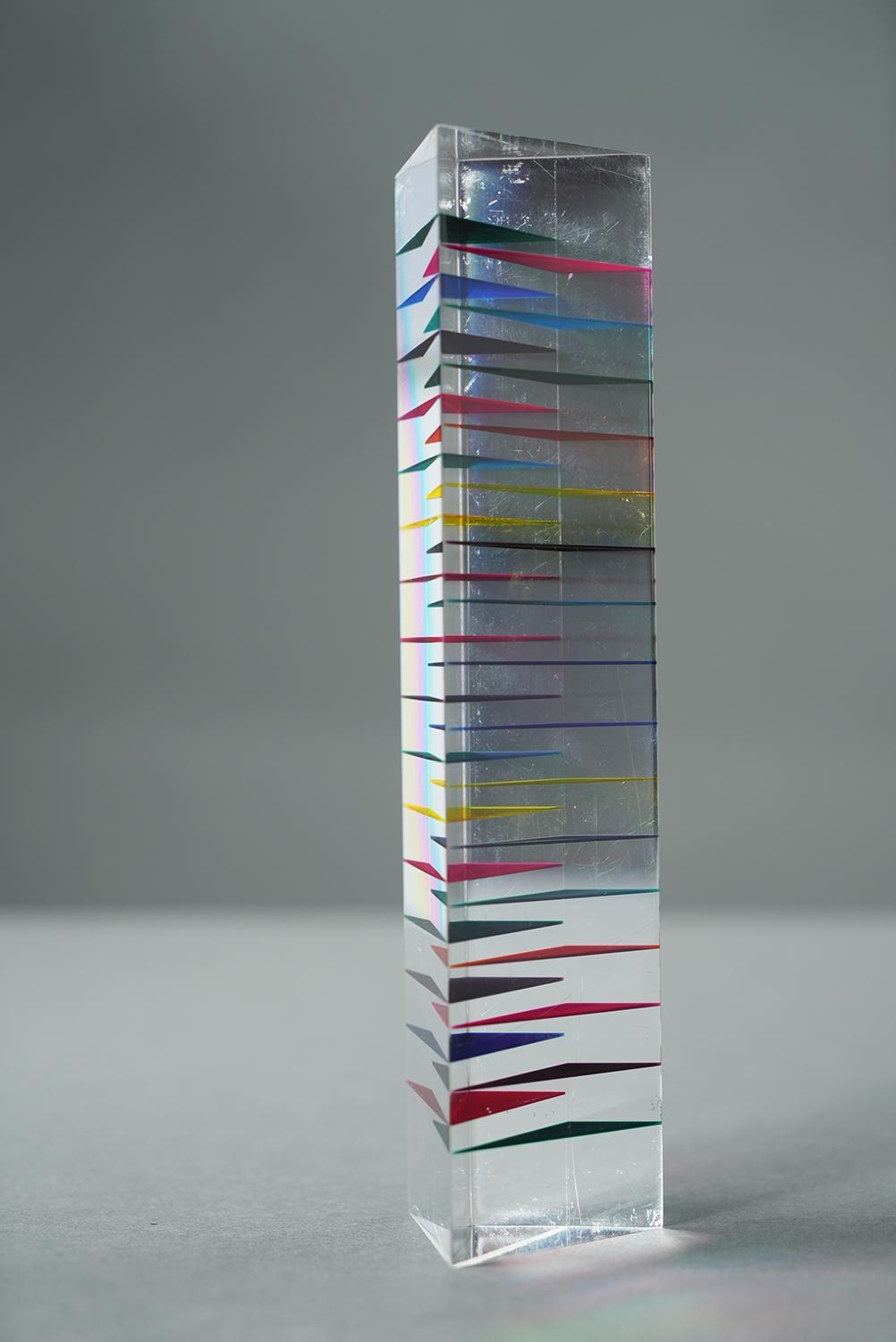 Triangular color Column - Sculpture by Vasa Velizar Mihich