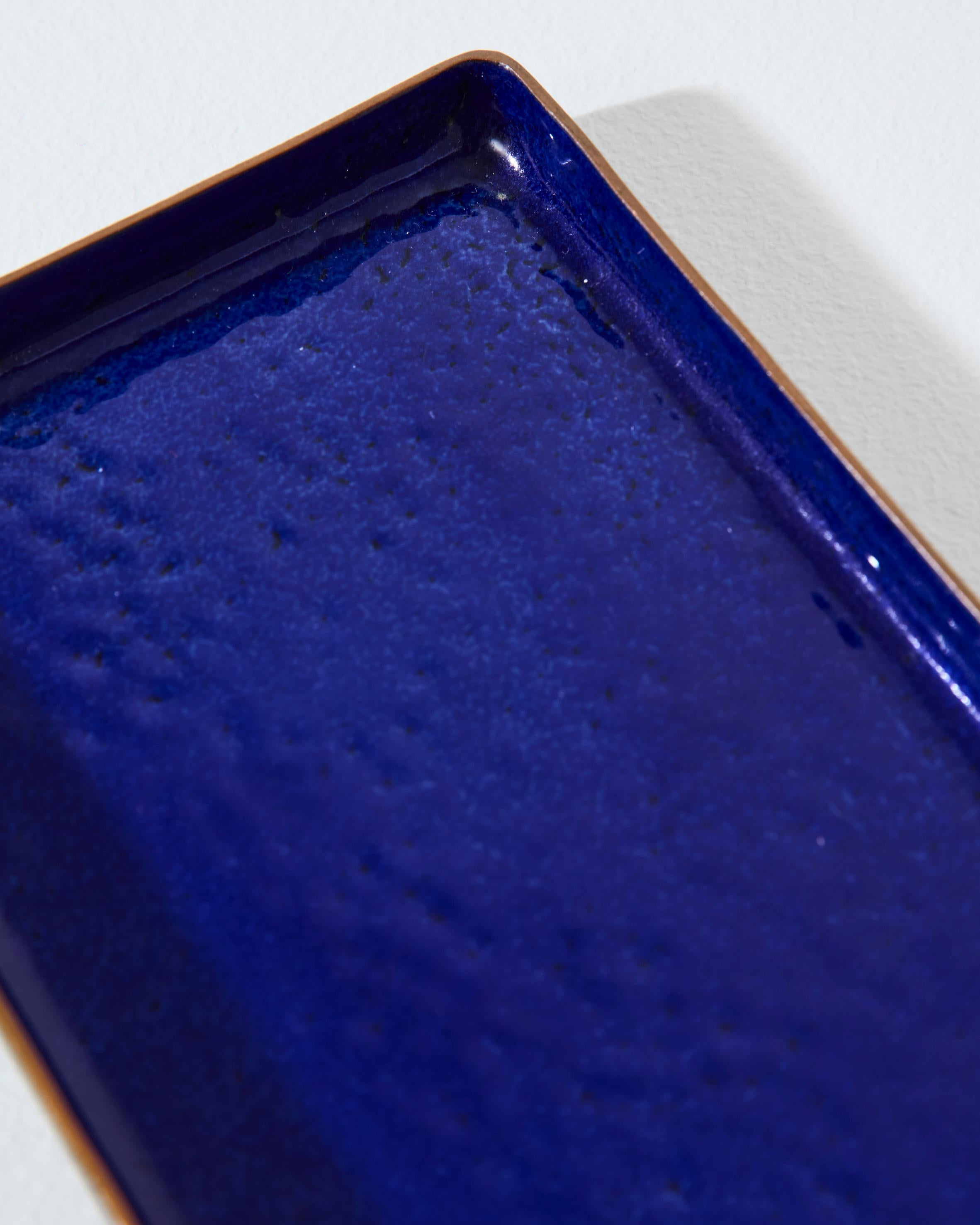 Cuenco rectangular de cobre esmaltado azul, Paolo De Poli, Italia en Bueno estado para la venta en Milano, Lombardia