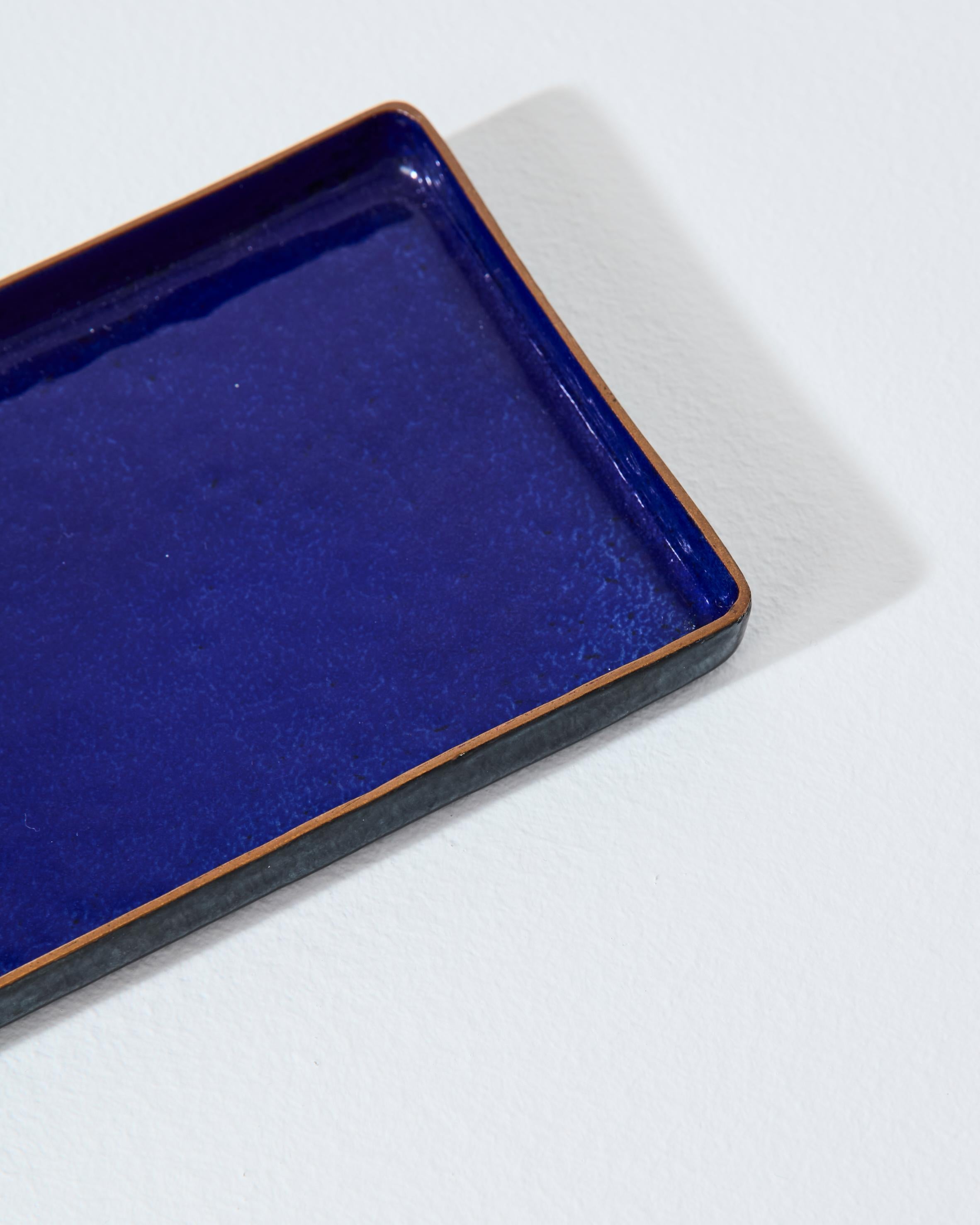 Cuenco rectangular de cobre esmaltado azul, Paolo De Poli, Italia Cobre en venta