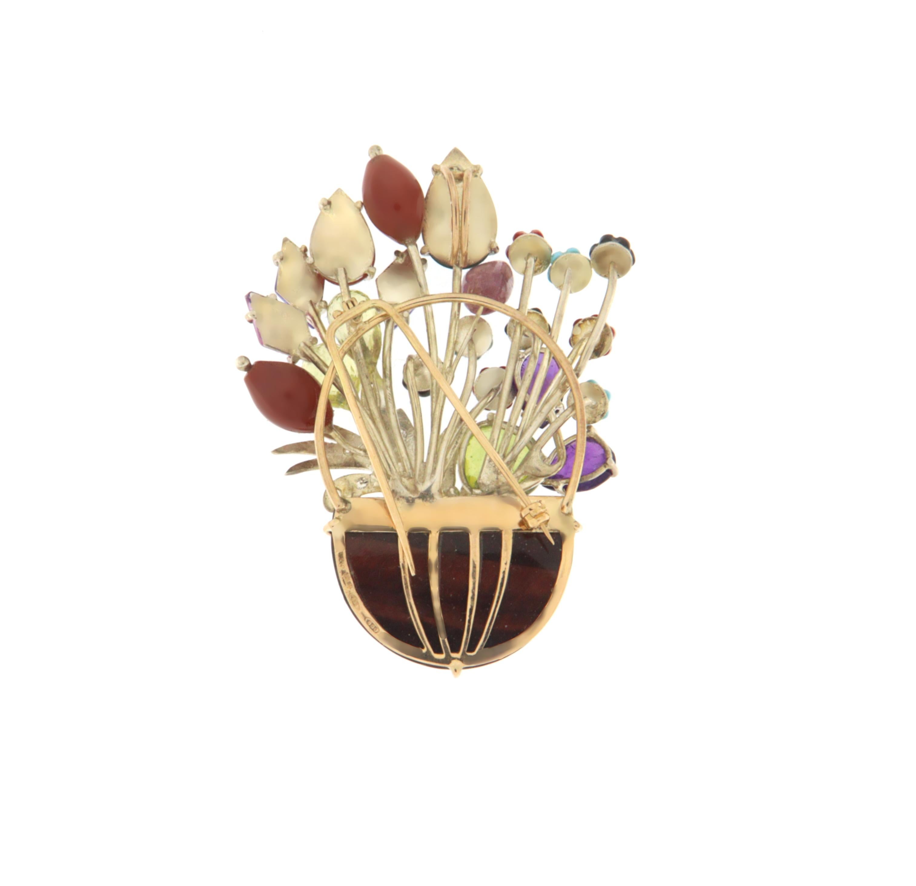 vase brooch