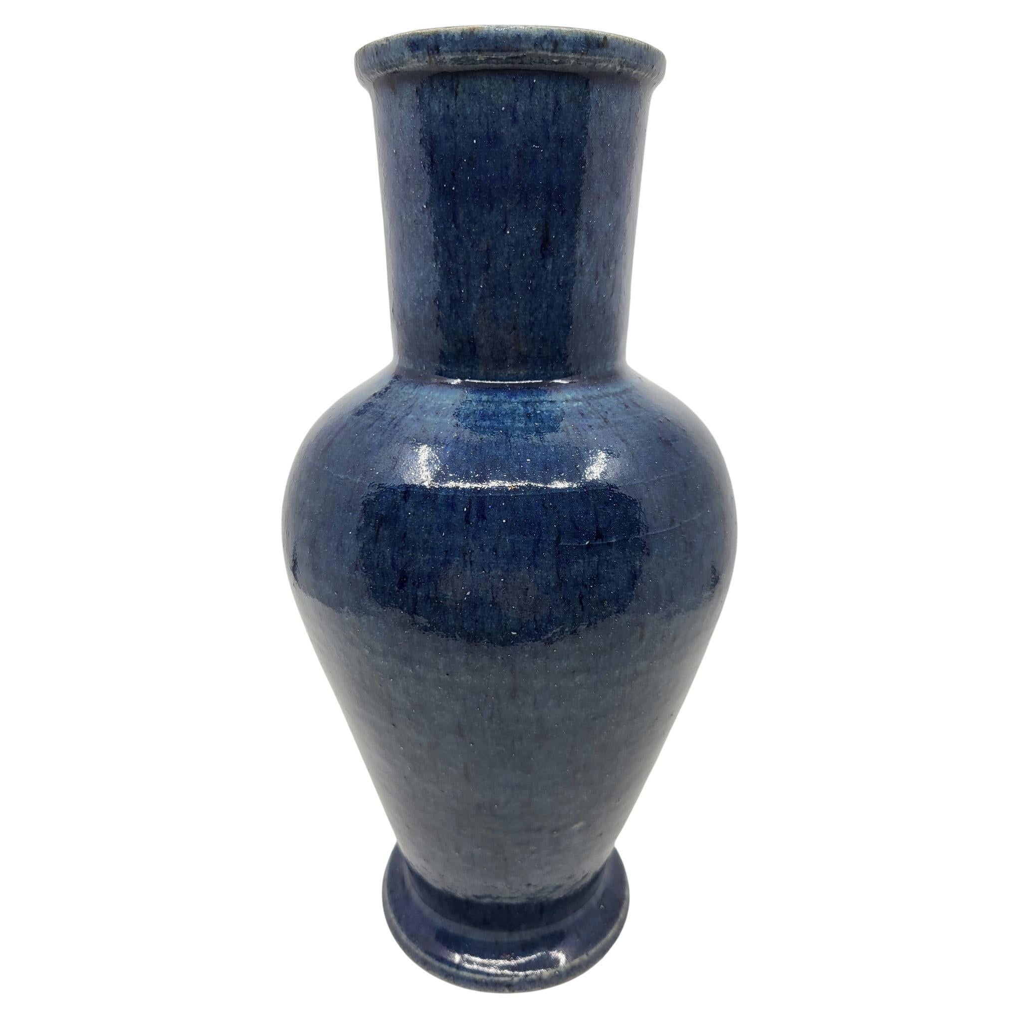 Vase Accolay en céramique grès émaillé Bleu France Circa 1970 Vintage