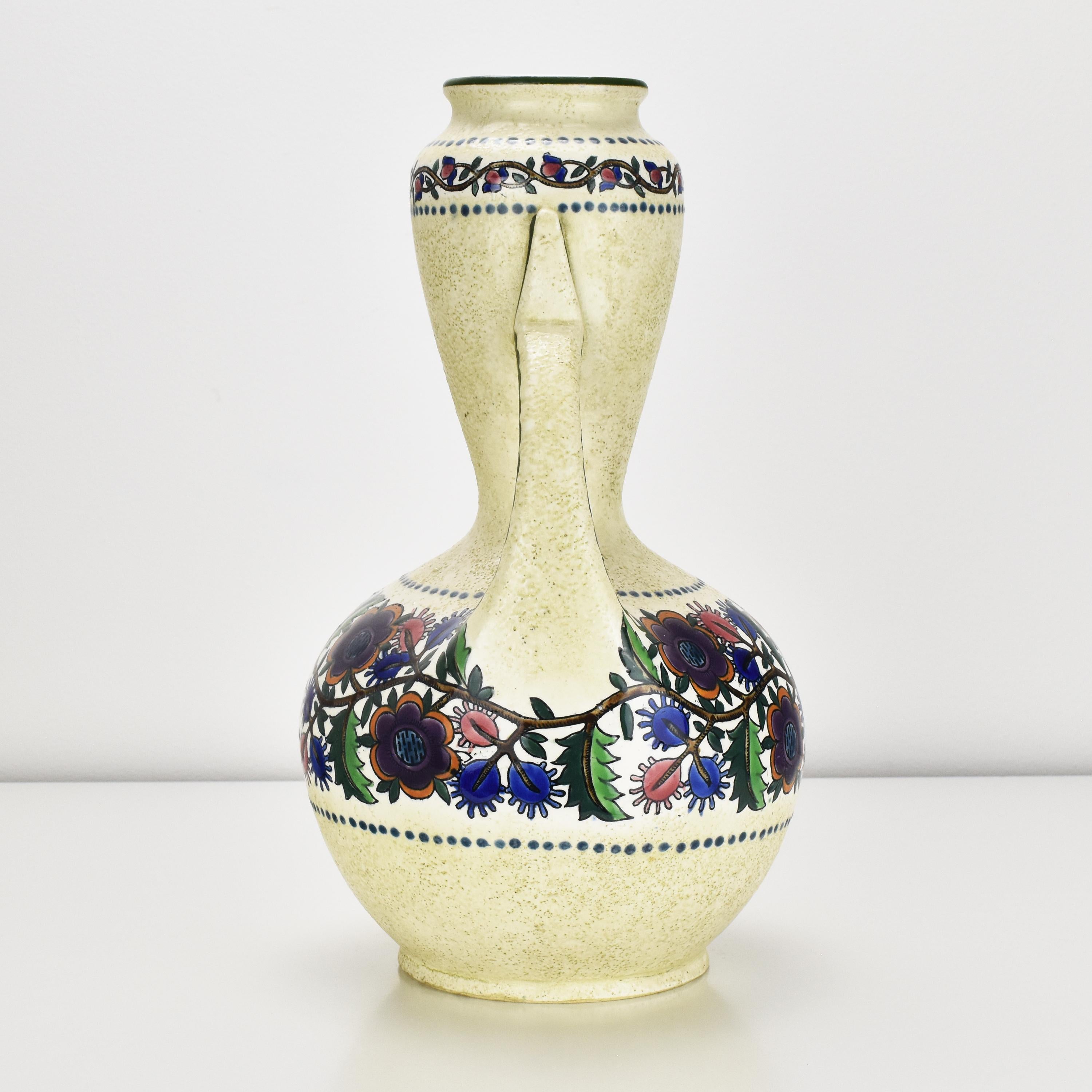 Émaillé Vase Amphora Autriche Art Nouveau Bohemia Teplitz Ceramics Secessionist en vente