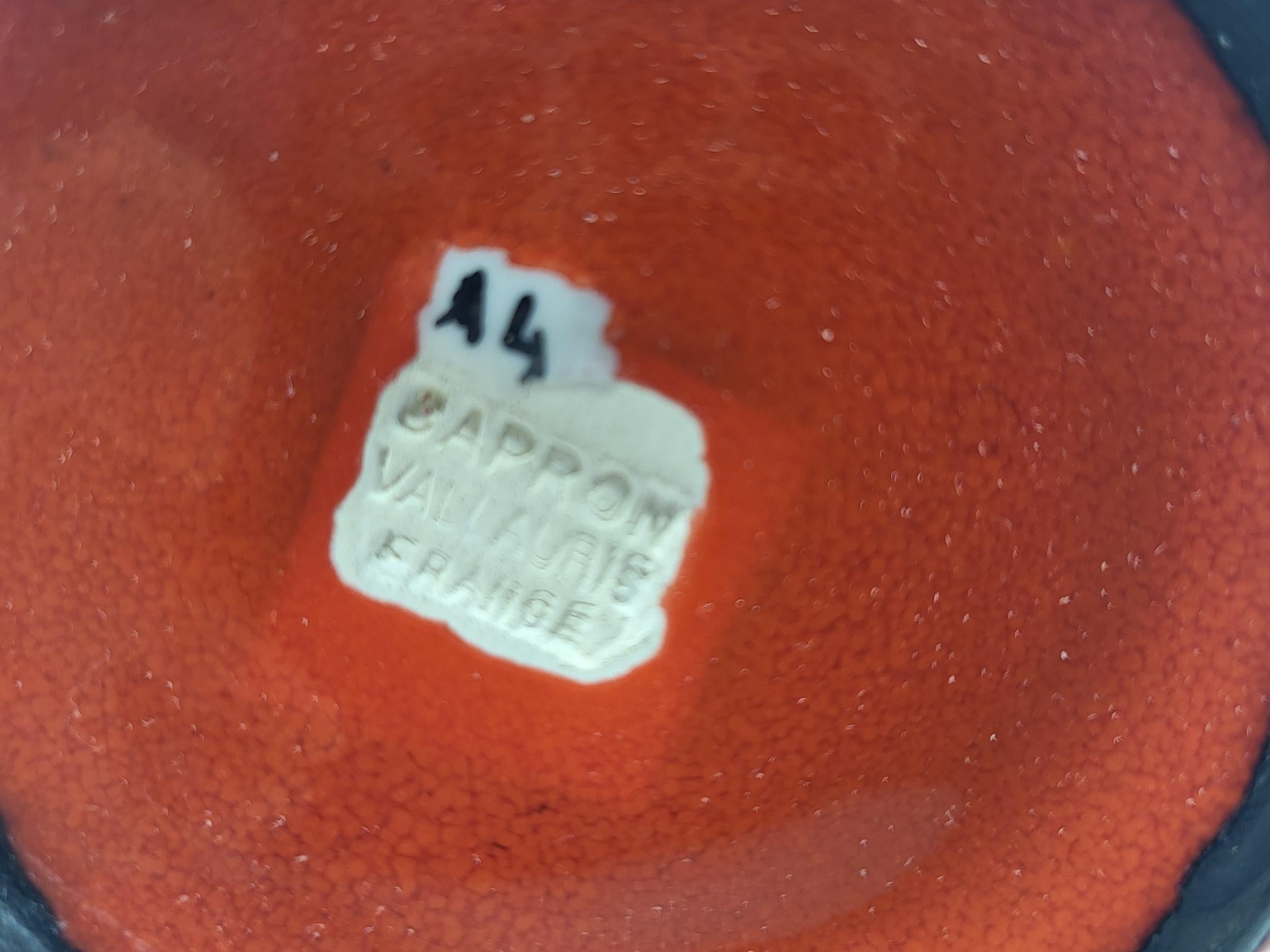 20th Century Vase ansé Roger Capron en céramique Rouge Vallauris French Riviera France 1950 For Sale