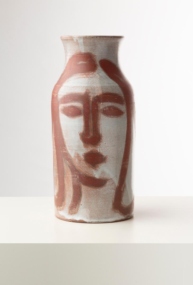 Jarrón de los rostros de Robert Picault Cerámico en venta