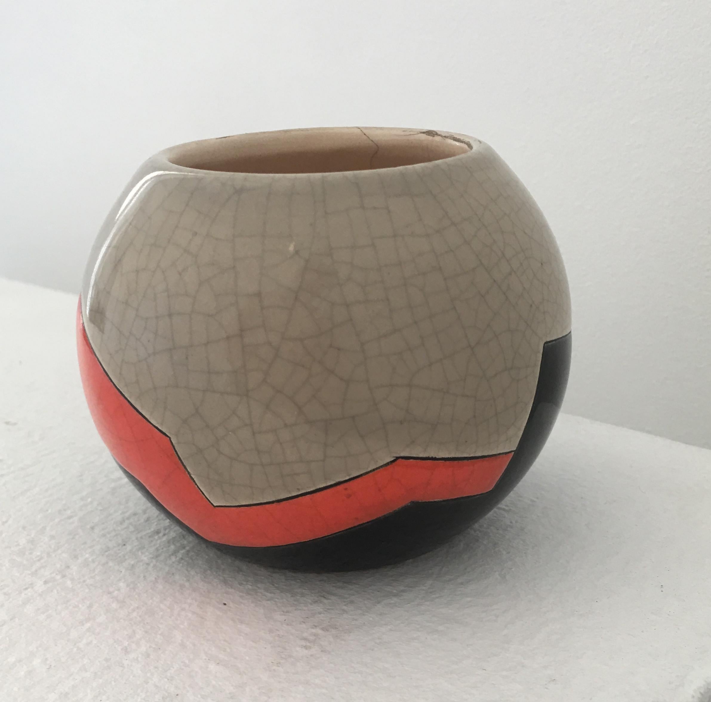 Francese Vaso Ball Ceramista francese J. Suzor motivo geometrico, smalto craquelé in vendita