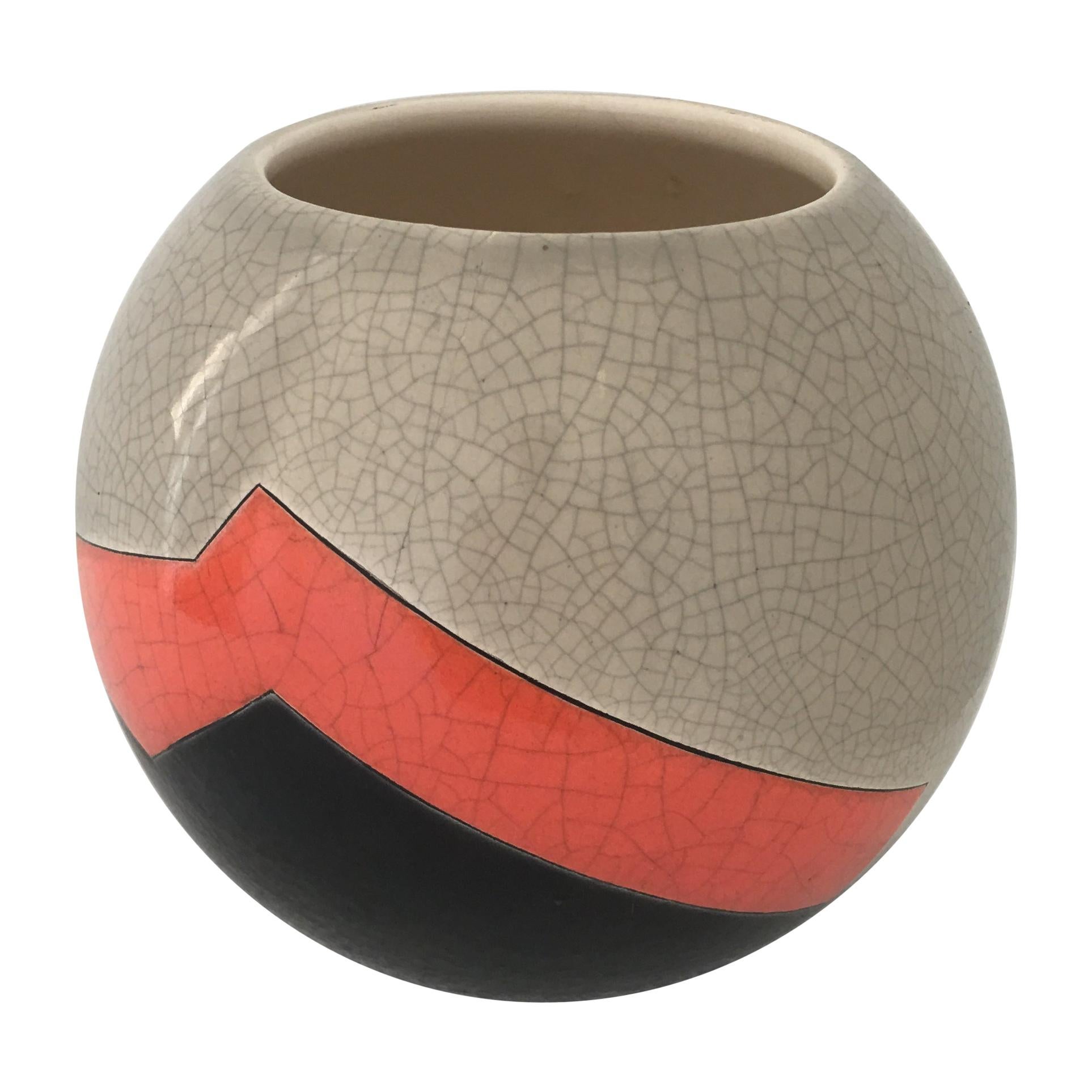 Vase Ball du céramiste français J. Suzor à motif géométrique, glaçure craqueling, Longwy