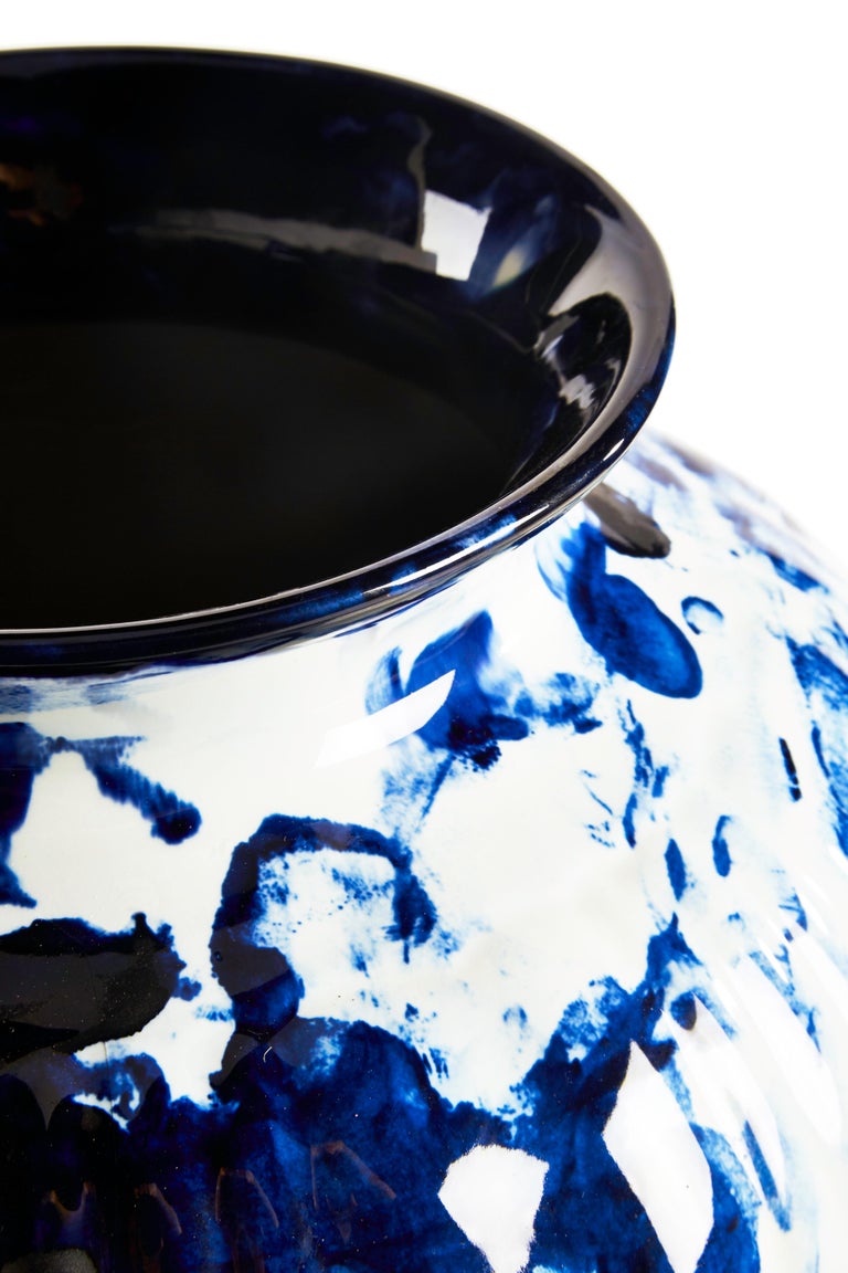 Dutch Vase Big, by Marcel Wanders, Delft Blue Hand-Painted, 2006, Unique #100039/1 For Sale