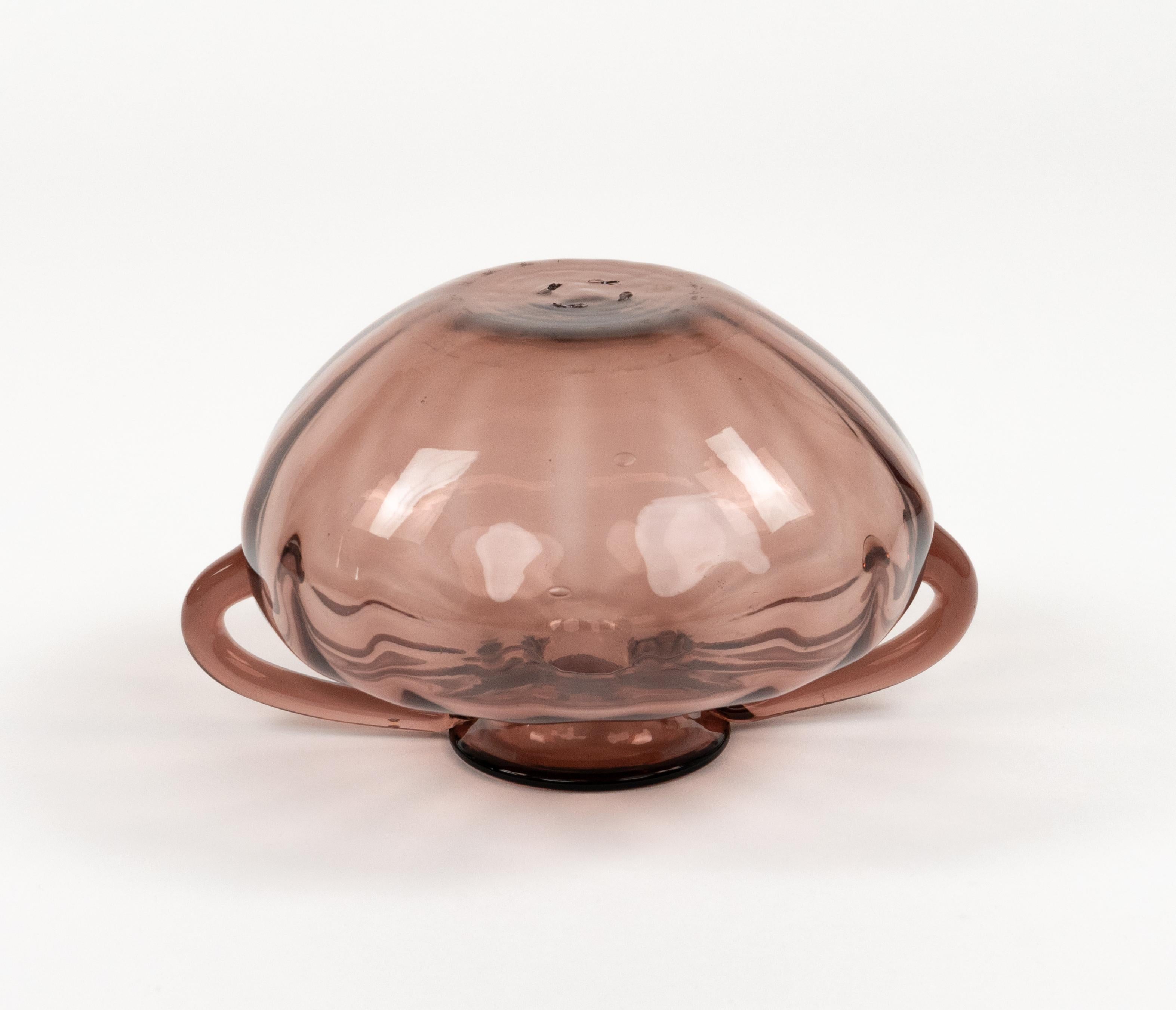 Vase soufflé avec poignées de style Vittorio Zecchin, Italie, années 1940 en vente 3