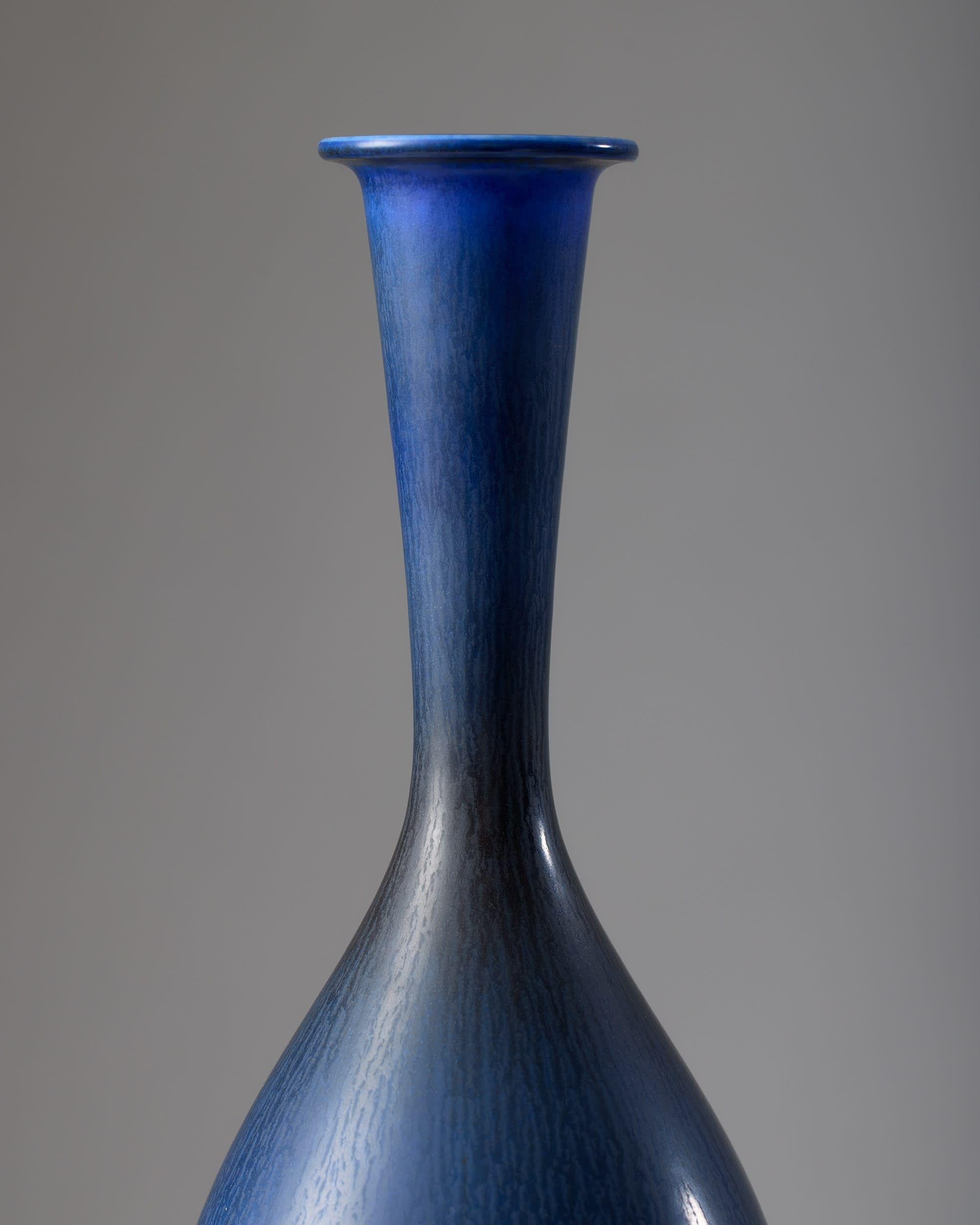 Vaso di Berndt Friberg per Gustavsberg Svezia, 1973 In condizioni buone in vendita a Stockholm, SE