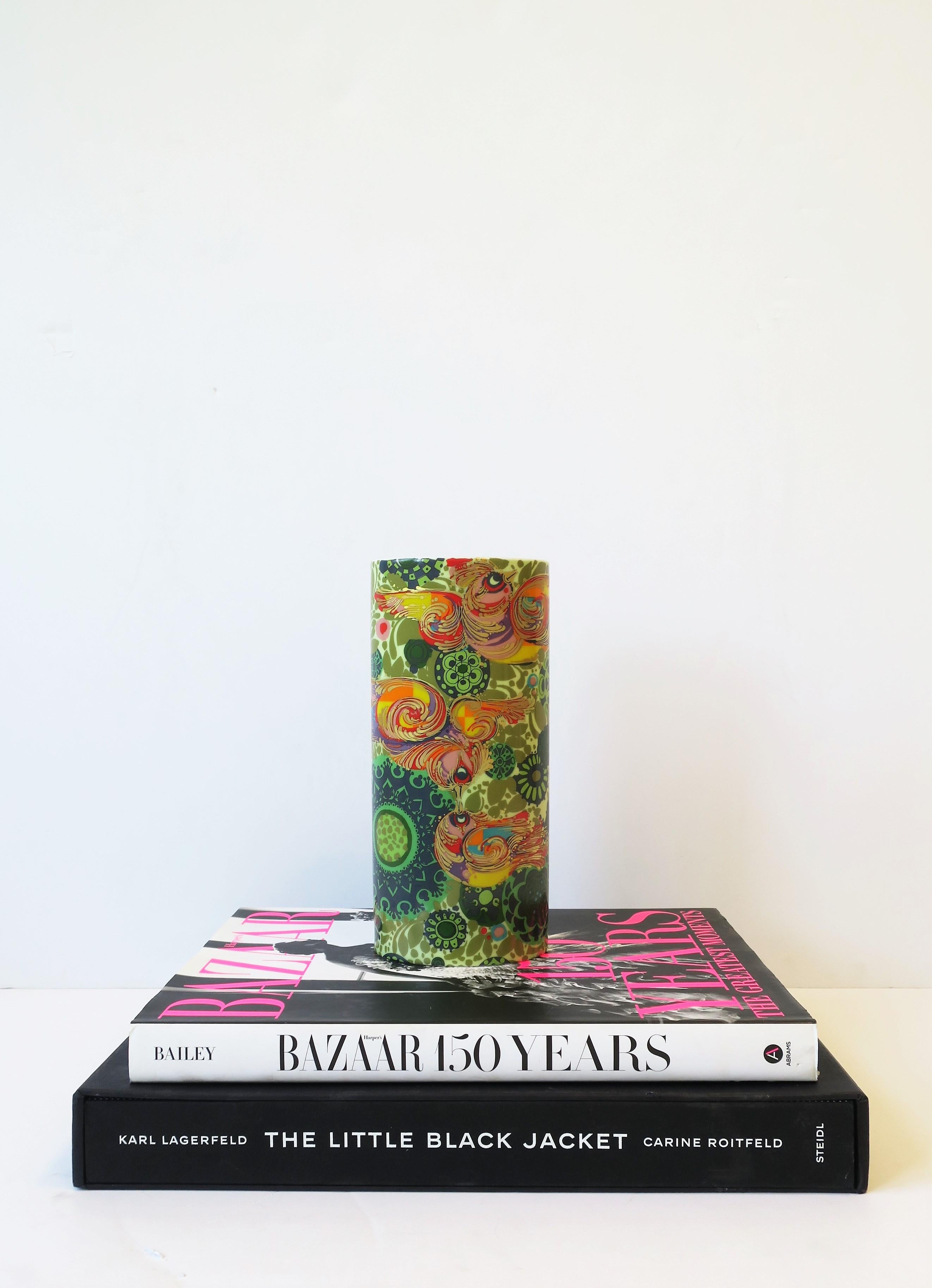 Rosenthal Studio-Line Vase by Danish Designer Bjorn Wiinblad with Bird Design In Good Condition In New York, NY