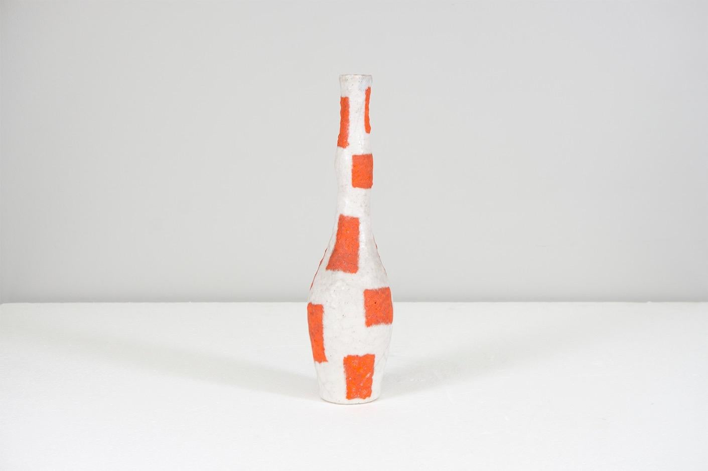 White and orange ceramic vase
Dimensions / H. 40cm ø10.5cm
Design / Guido Gambone 1950
Signed 'Gambone' Donkeymark.


    