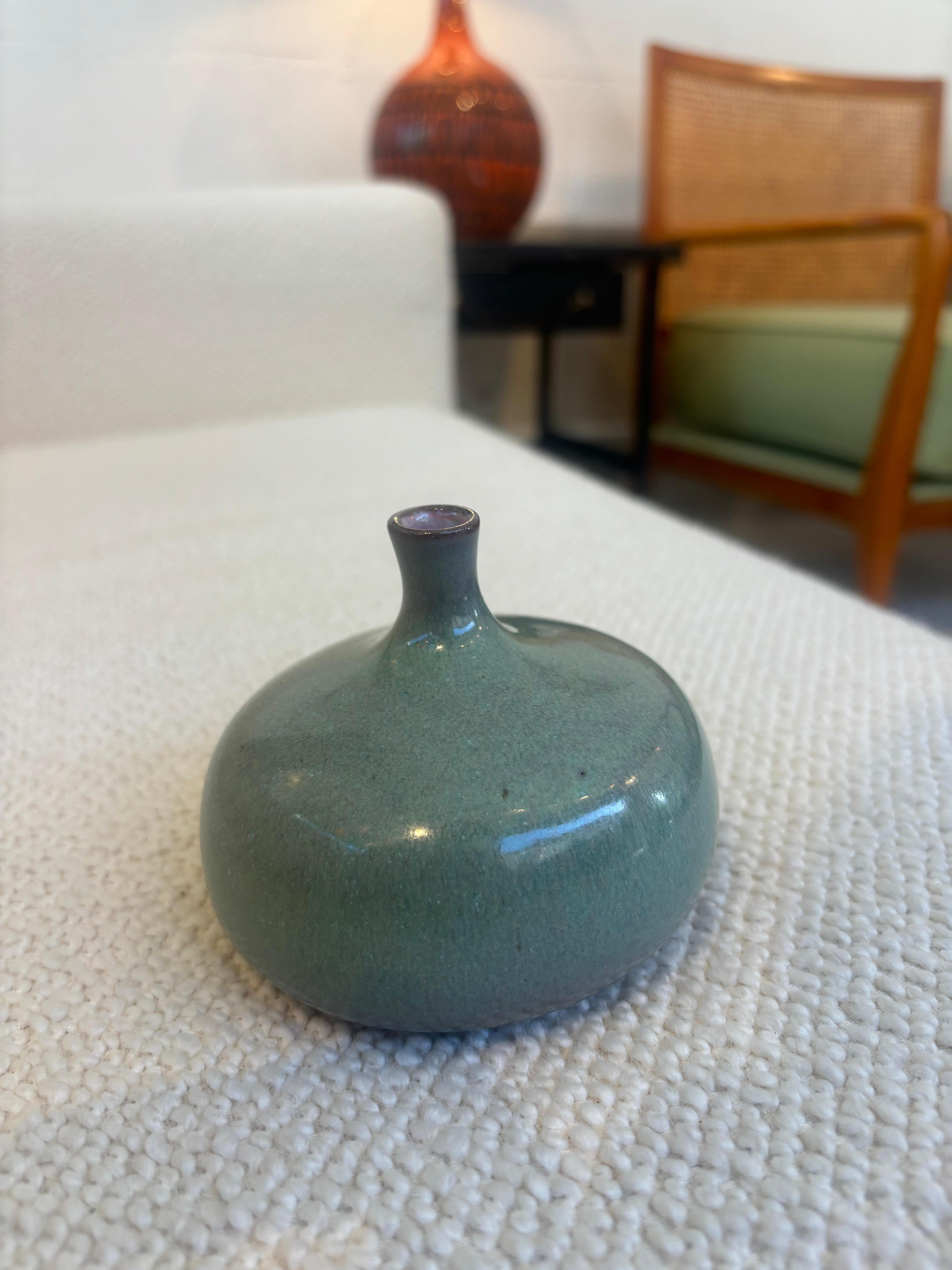 Francese Vaso di Jacques and Dani Ruelland